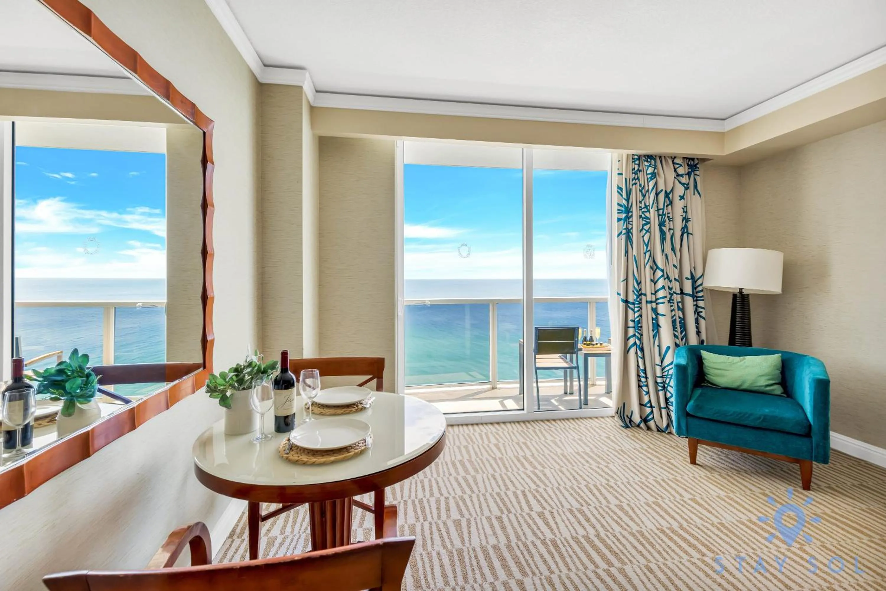 Ocean View Luxurious Studio Premium Amenities