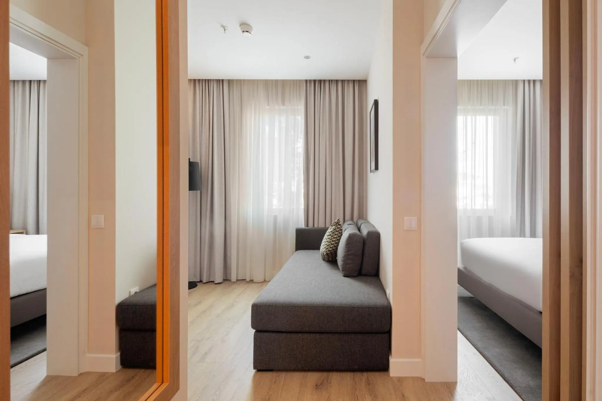Photo of the whole room, Bed in Holiday Inn Braga by IHG