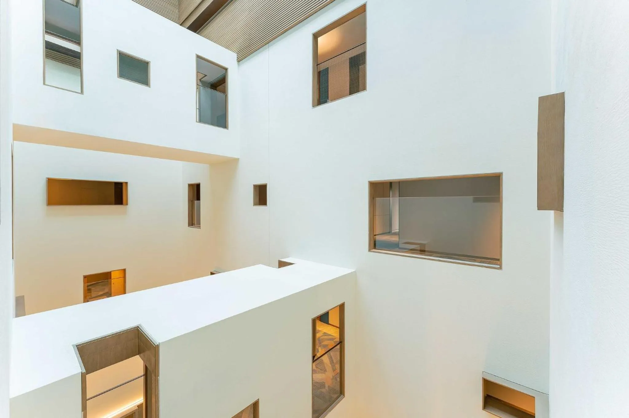 Lobby or reception in Holiday Inn Express Datong Pingcheng by IHG