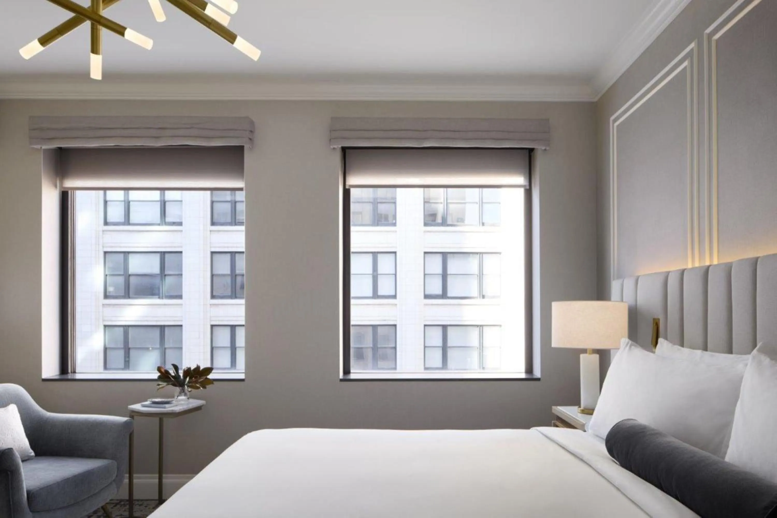 Photo of the whole room, Bed in InterContinental Indianapolis by IHG