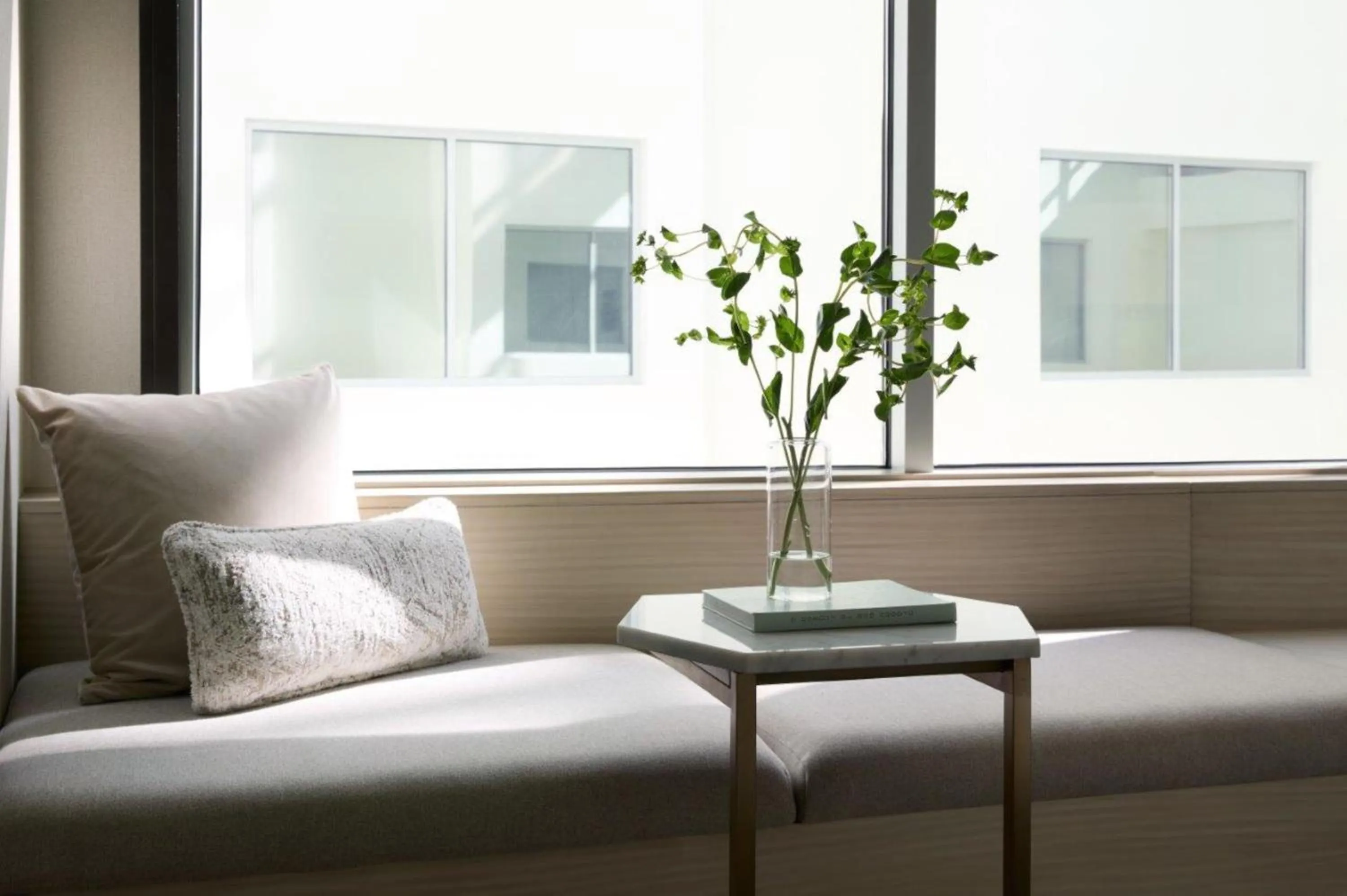 Photo of the whole room in InterContinental Indianapolis by IHG