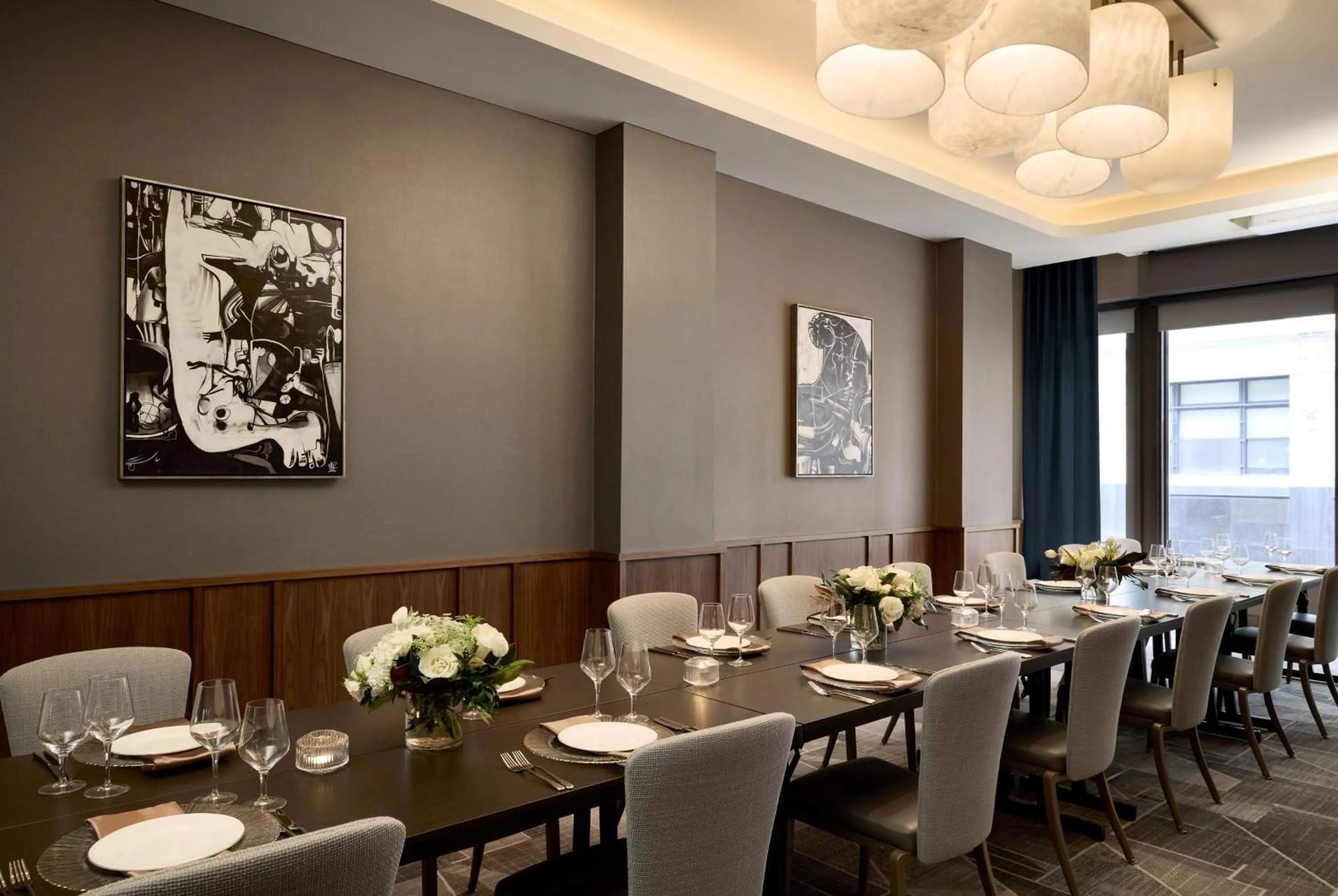 Meeting/conference room in InterContinental Indianapolis by IHG