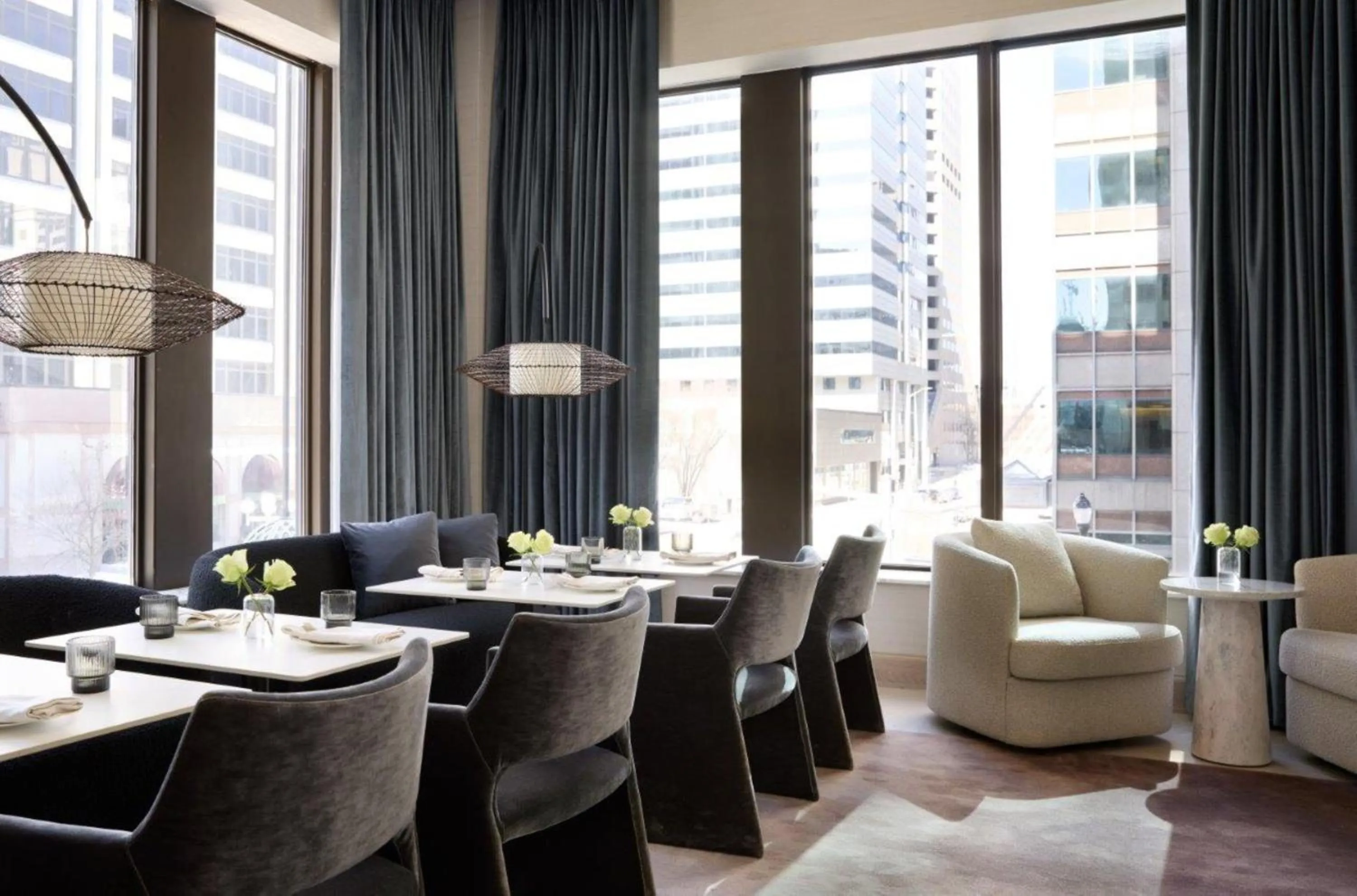 Restaurant/places to eat in InterContinental Indianapolis by IHG