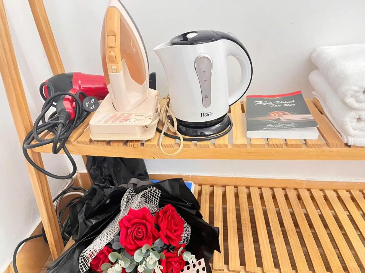 Coffee/tea facilities in Okaeri Homestay