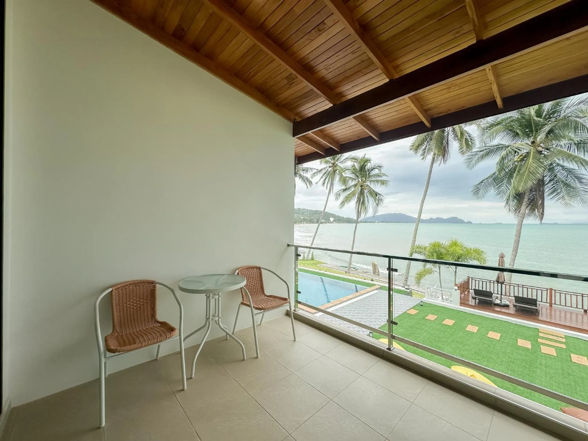 Pool view in 2SIS'S Khanom Resotel