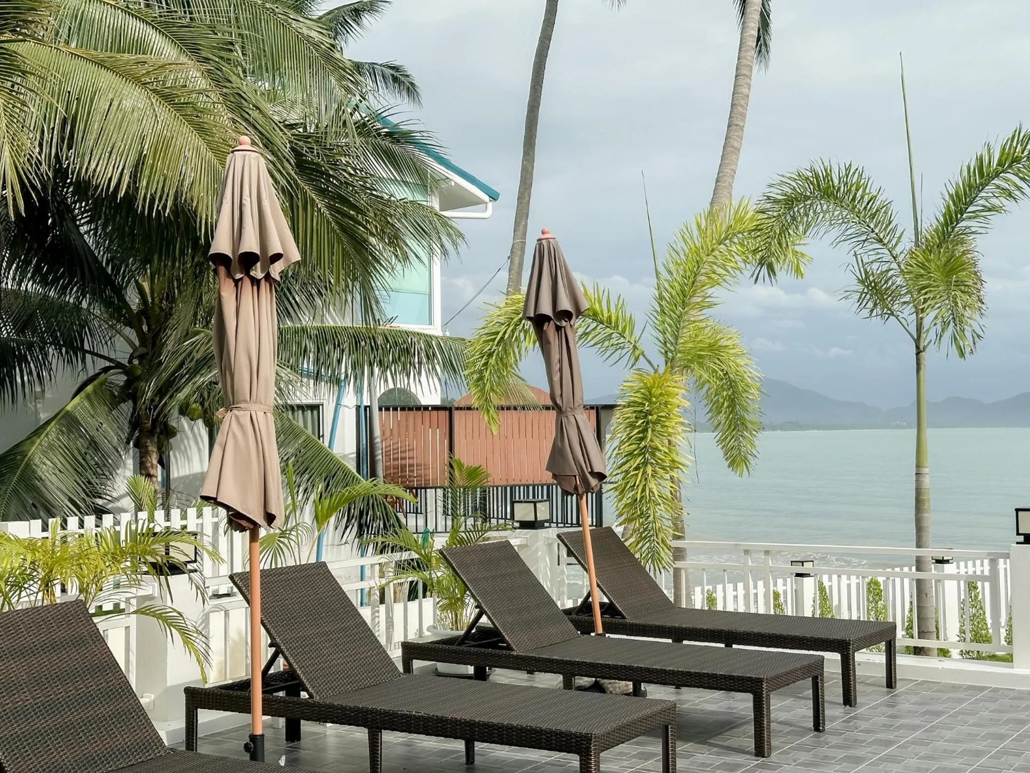 sunbed in 2SIS'S Khanom Resotel