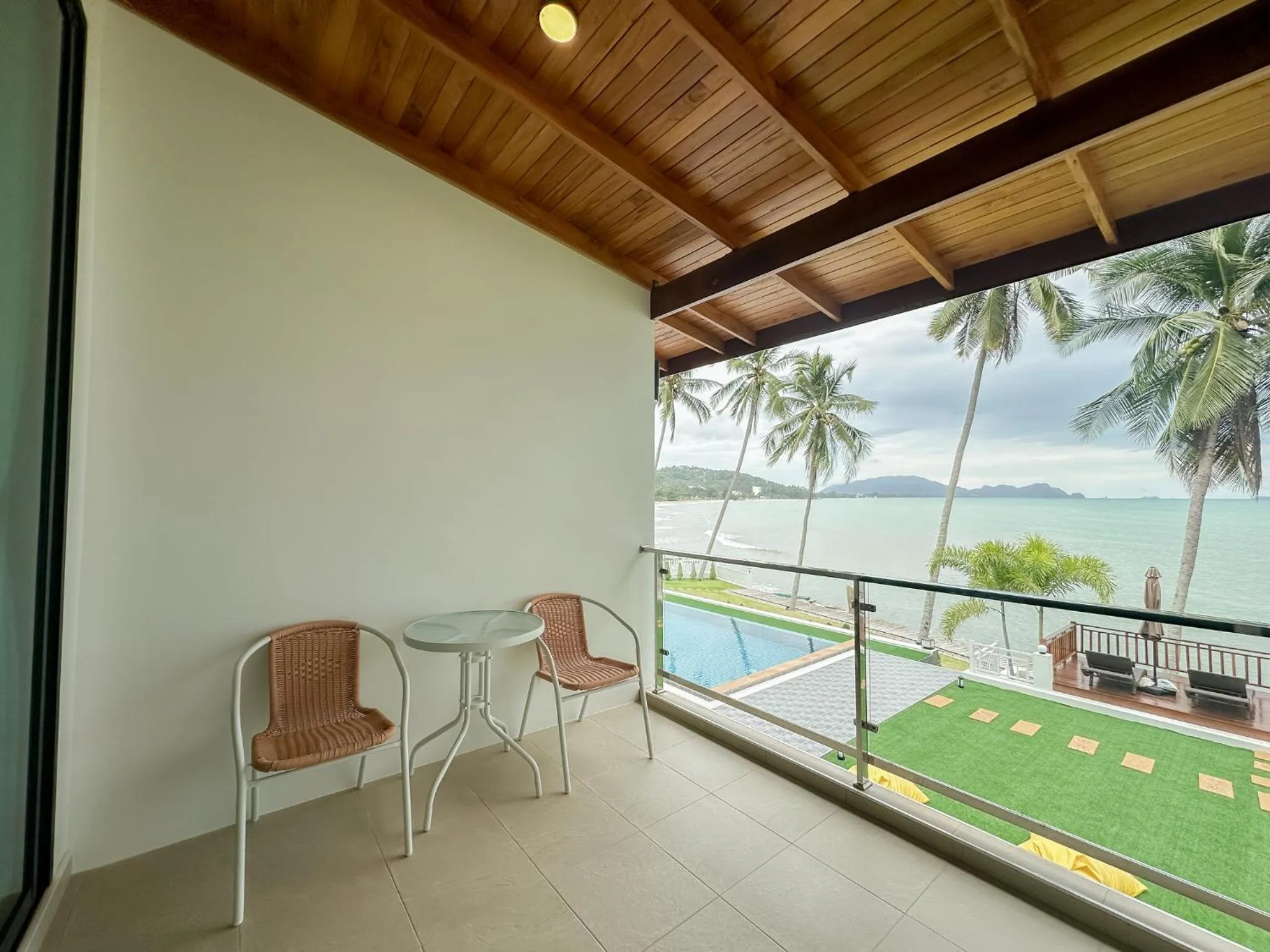 Pool view in 2SIS'S Khanom Resotel