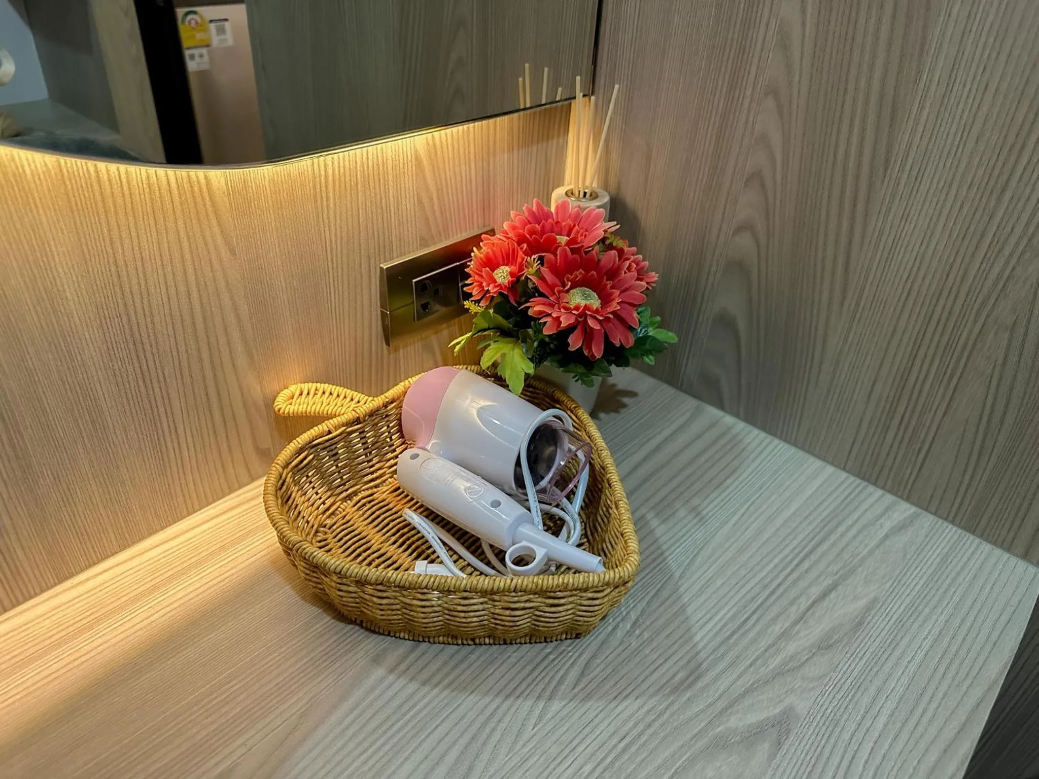 hair dryier in 2SIS'S Khanom Resotel