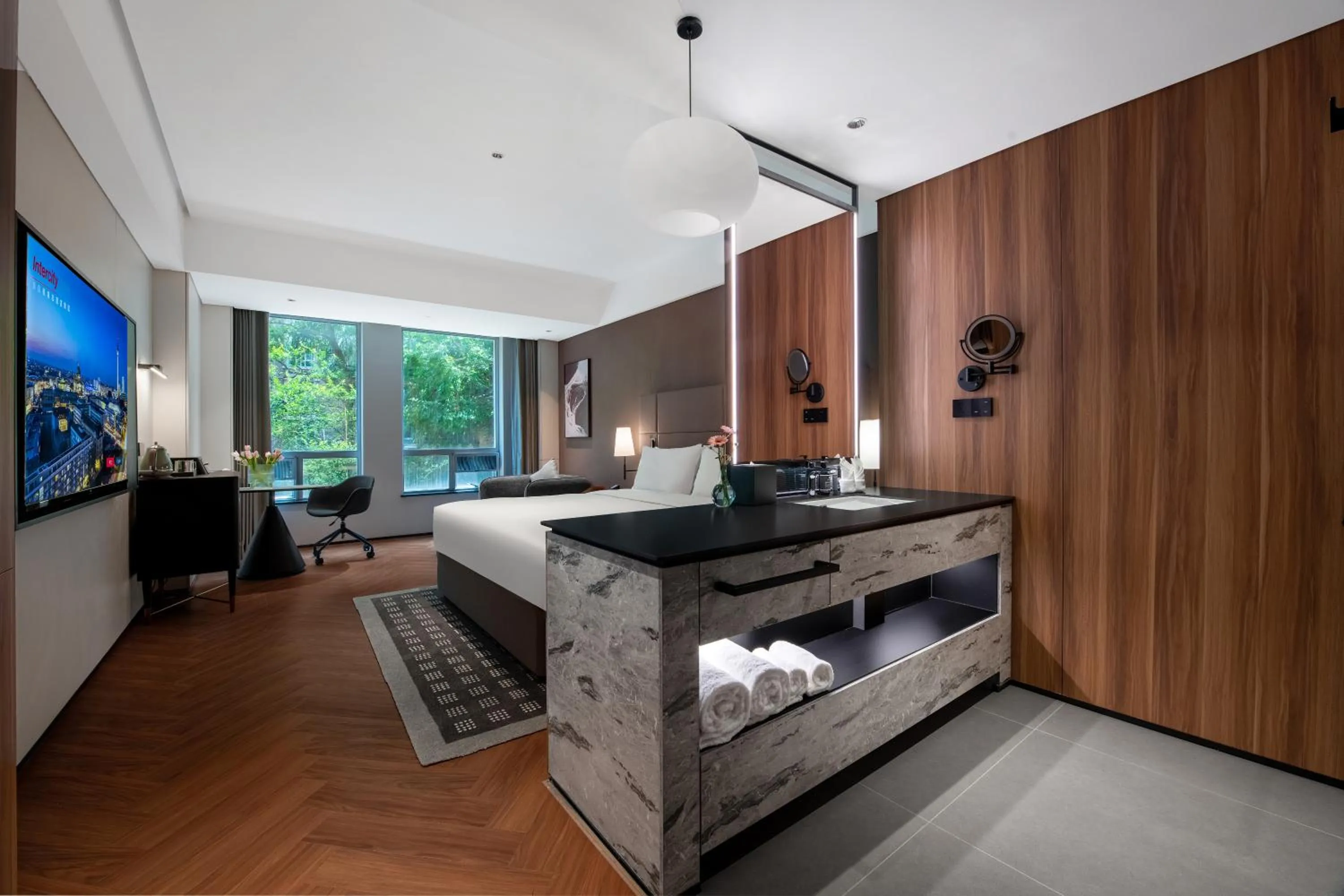 Bed in Intercity Hotel Guangzhou East Railway Station - Free Shuttle Bus During Canton Fair Period