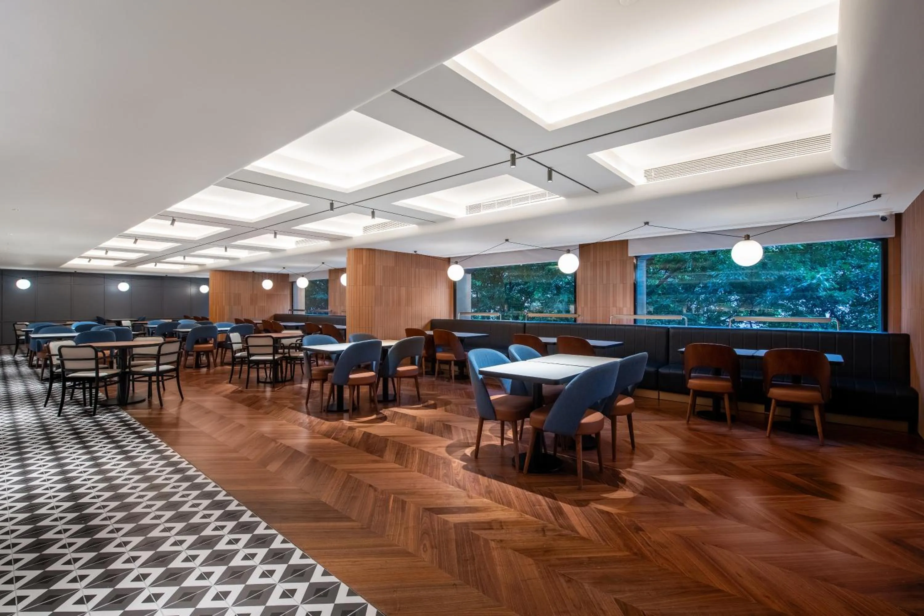 Restaurant/places to eat in Intercity Hotel Guangzhou East Railway Station - Free Shuttle Bus During Canton Fair Period