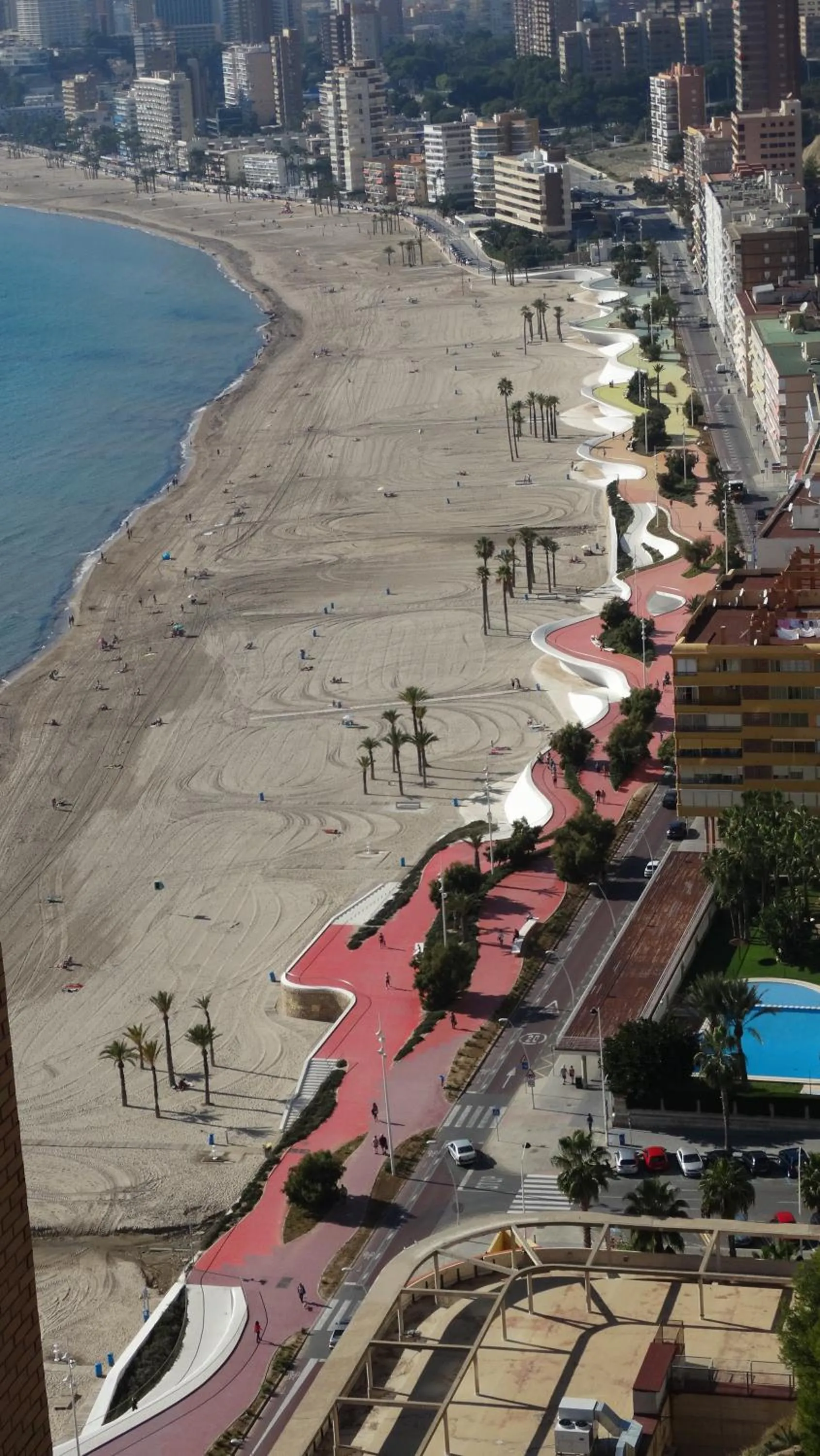 Spring in Apartamentos Beni-Beach