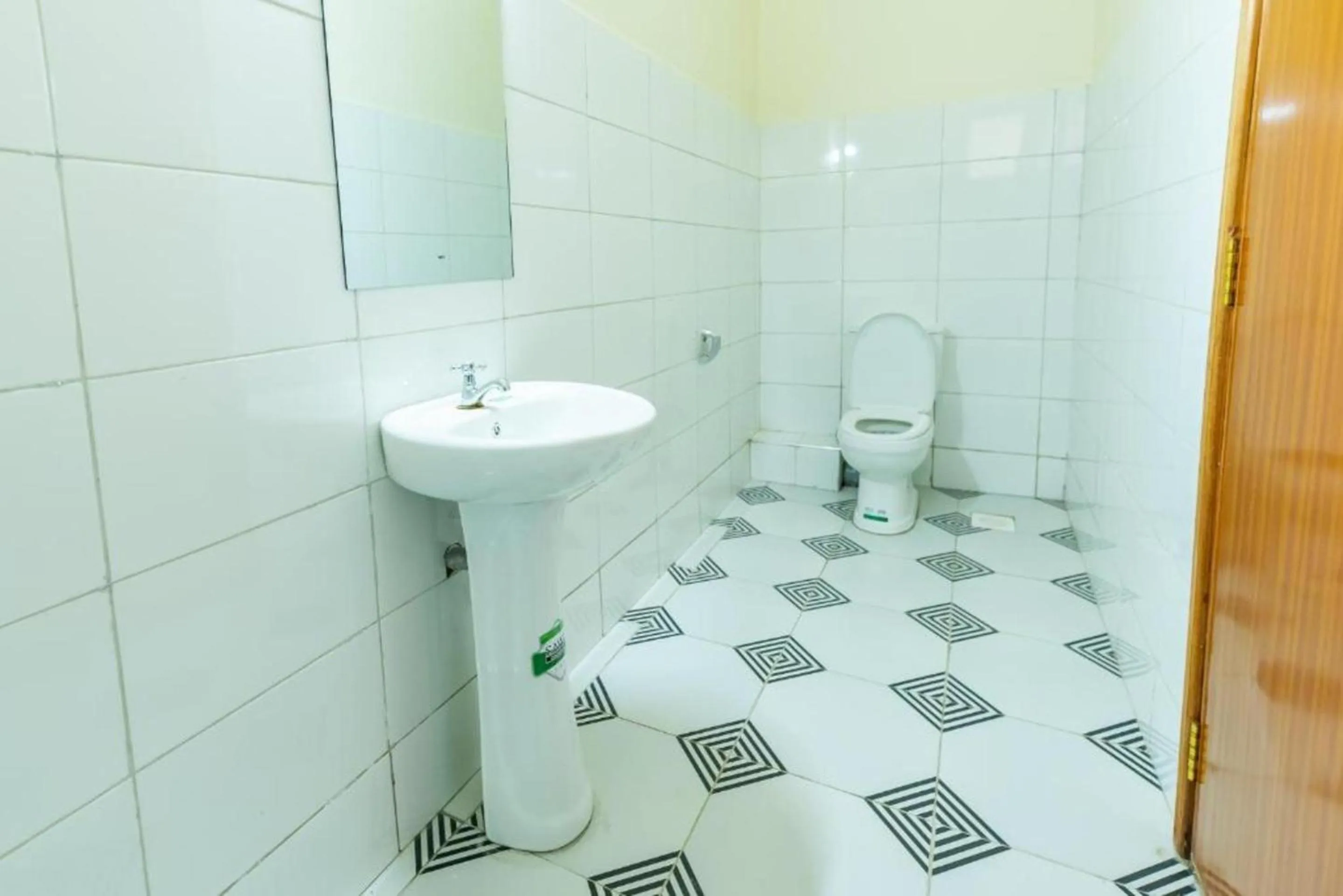 Bathroom in Mang City Hotel Nairobi