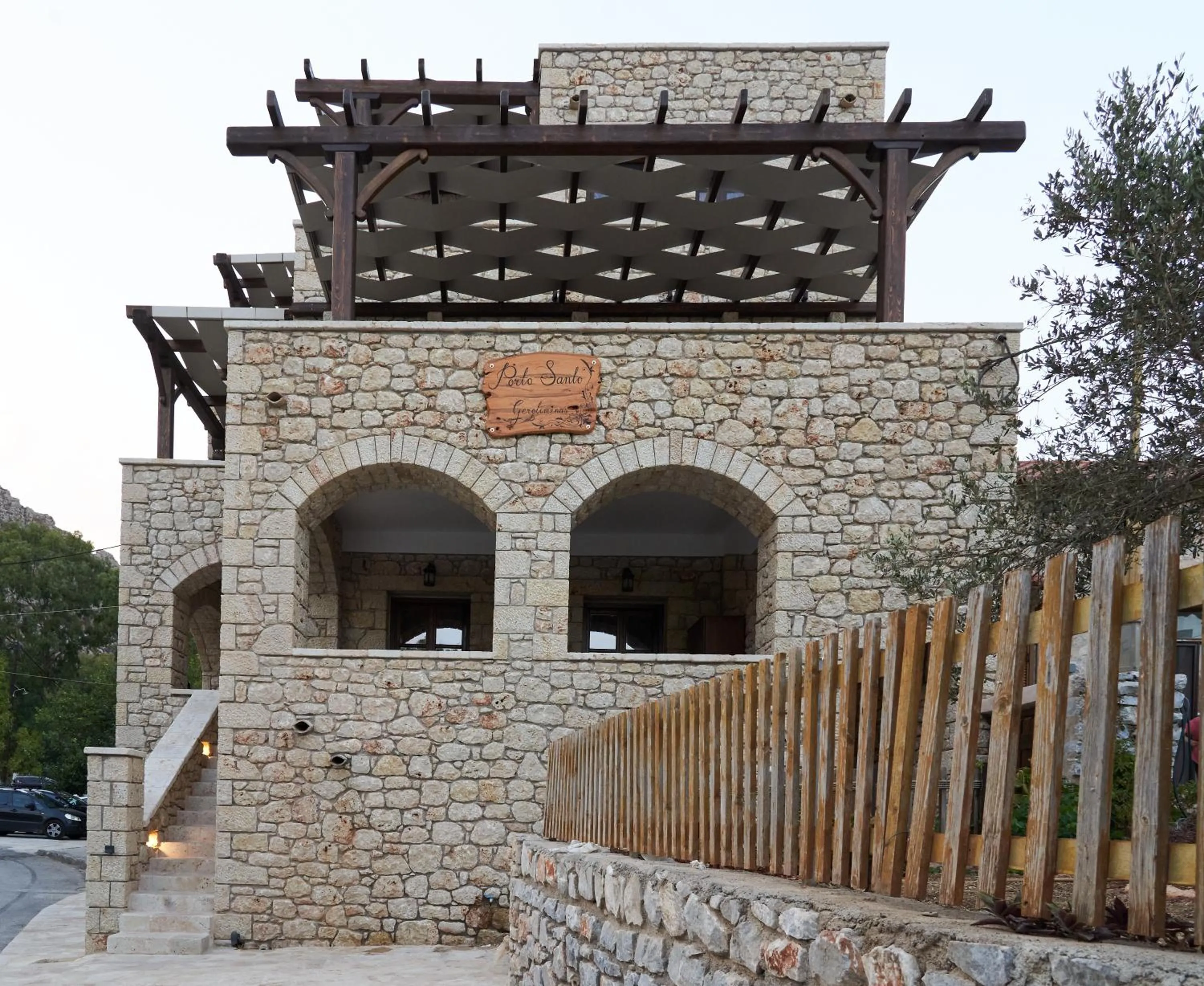 Property building in Porto Santo