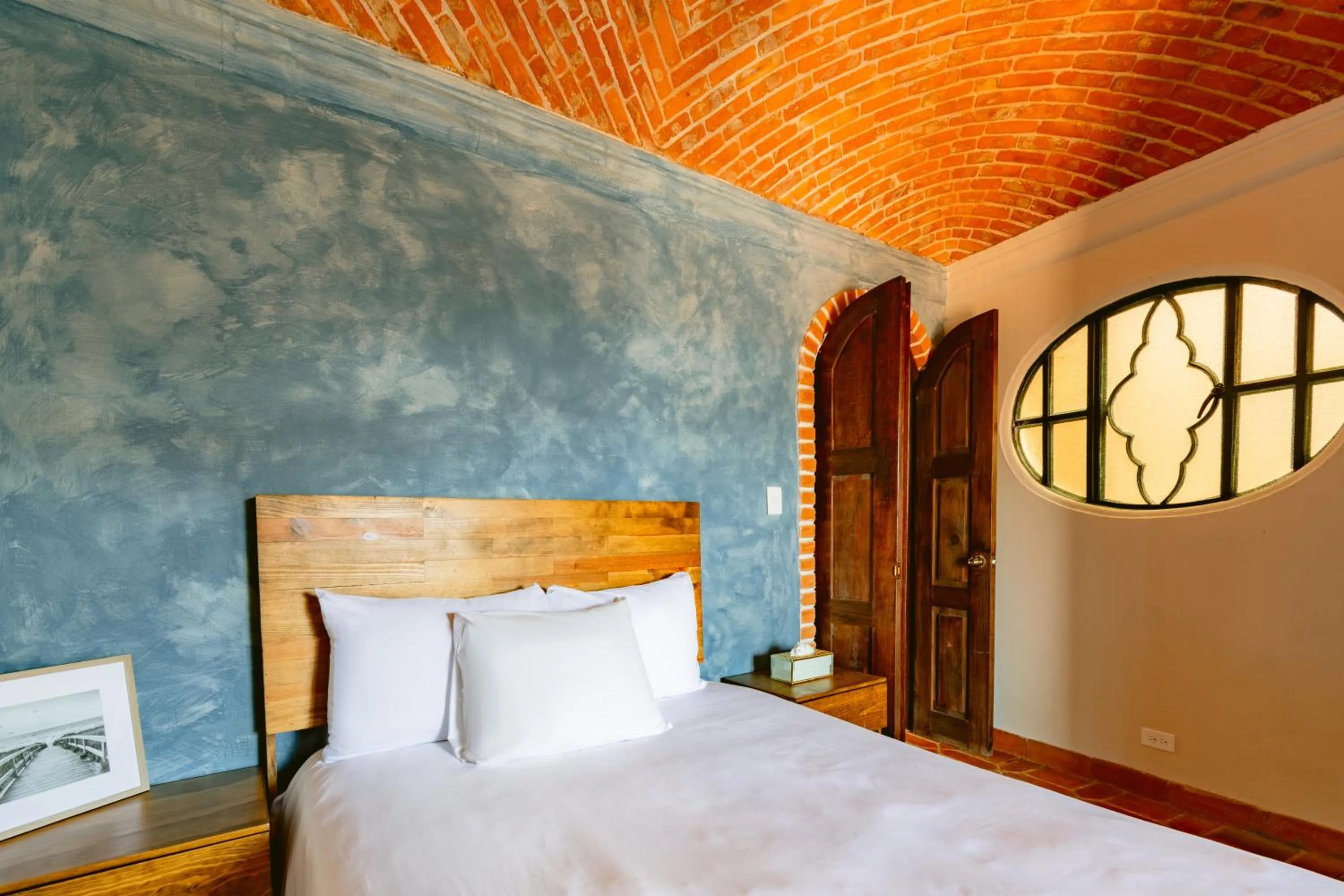 Photo of the whole room, Bed in Te Amo Hotel Boutique