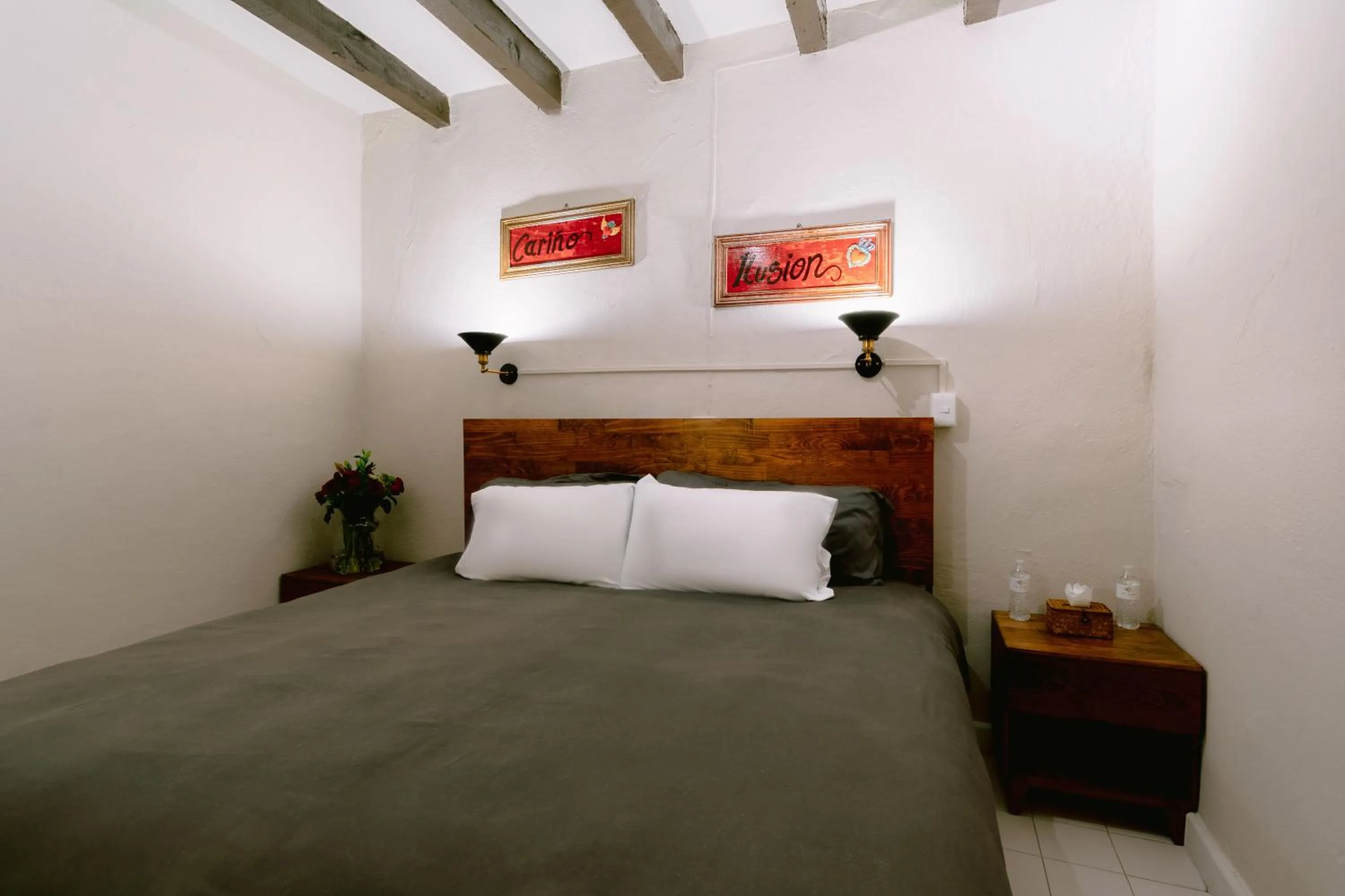 Photo of the whole room, Bed in Te Amo Hotel Boutique