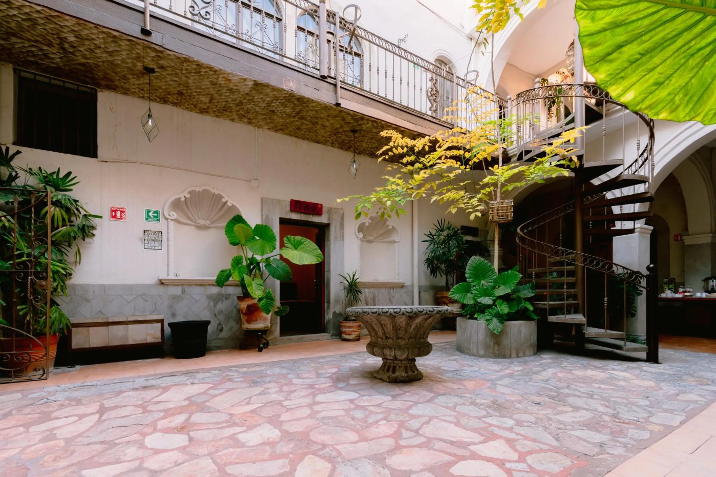 Property building in Te Amo Hotel Boutique