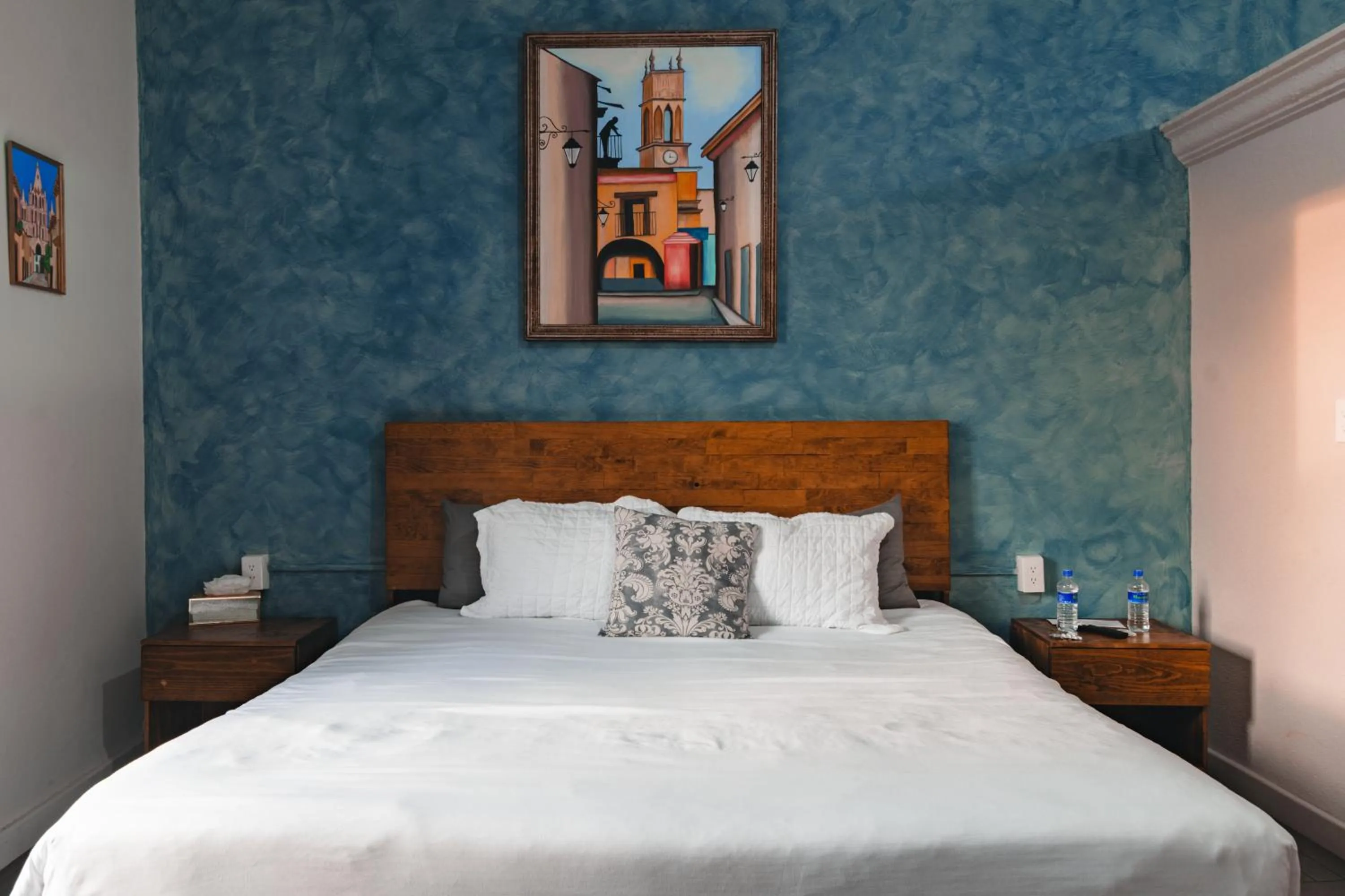 Photo of the whole room, Bed in Te Amo Hotel Boutique