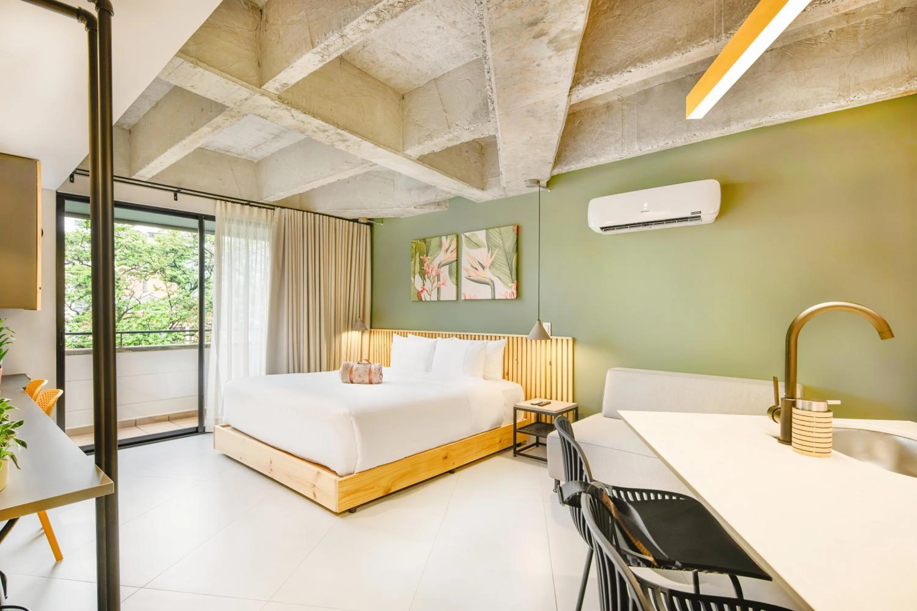 Bed in Firenze Lofts