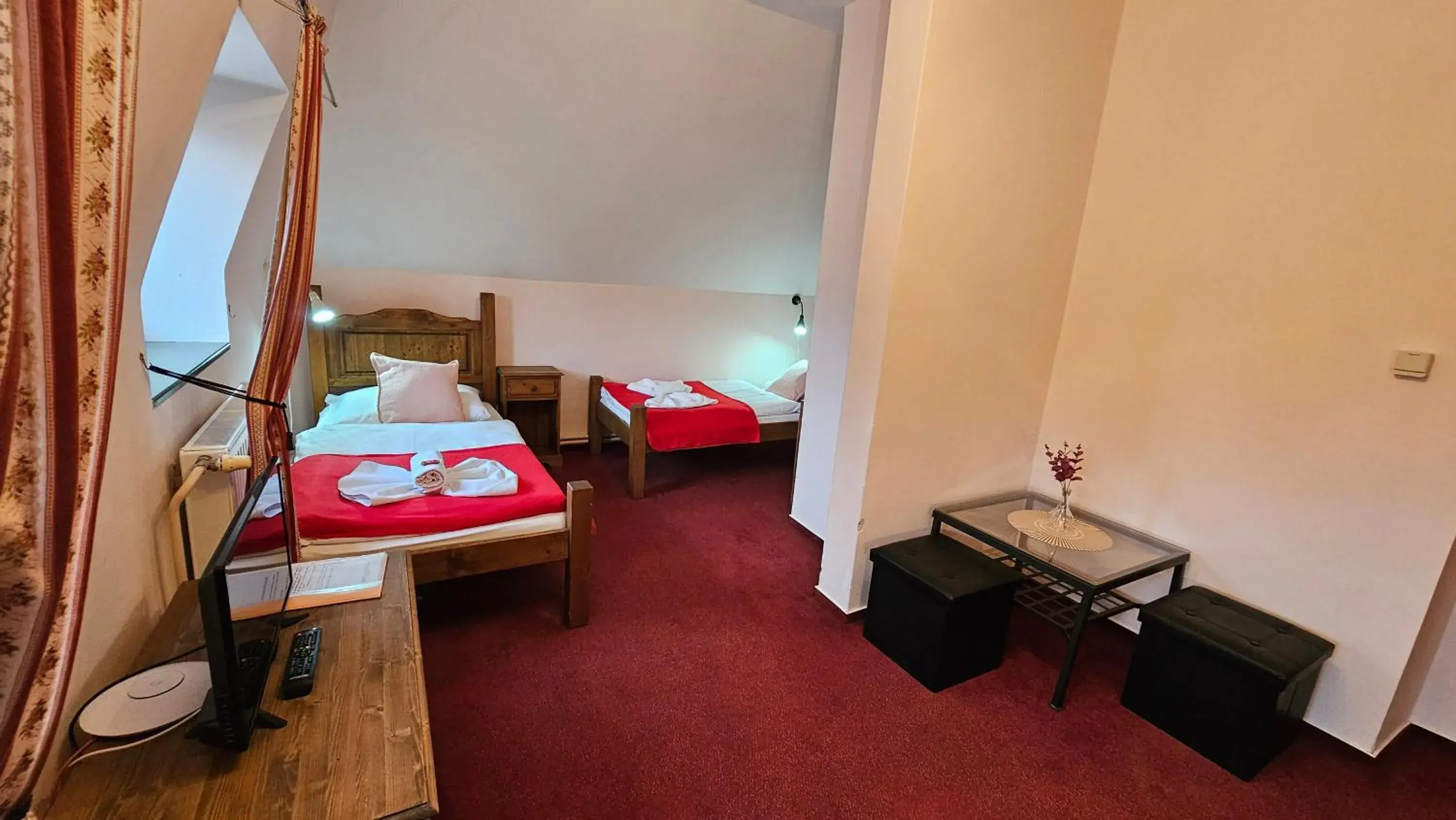 Triple Room in Hotel Opat Triple Room in Hotel Opat