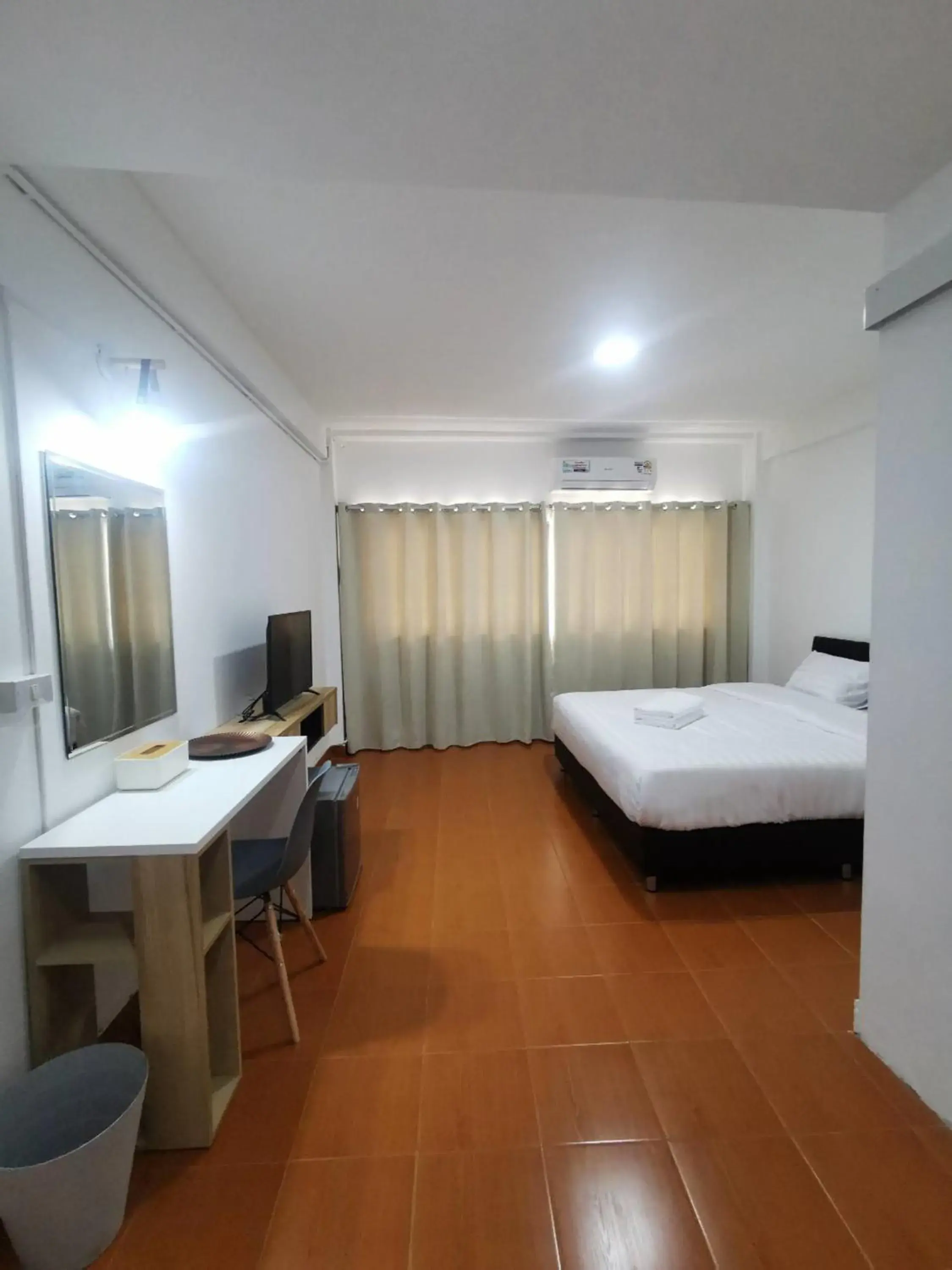 Bed in Ratanasiri Hotel Bed in Ratanasiri Hotel