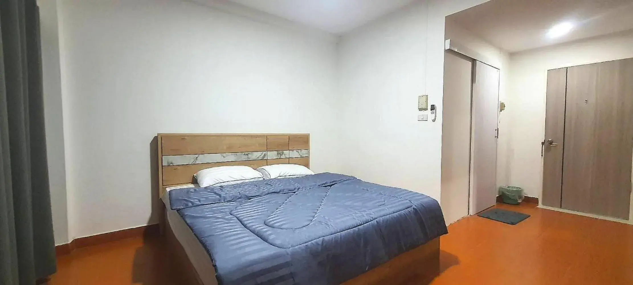 Standard Double Room in Ratanasiri Hotel Standard Double Room in Ratanasiri Hotel