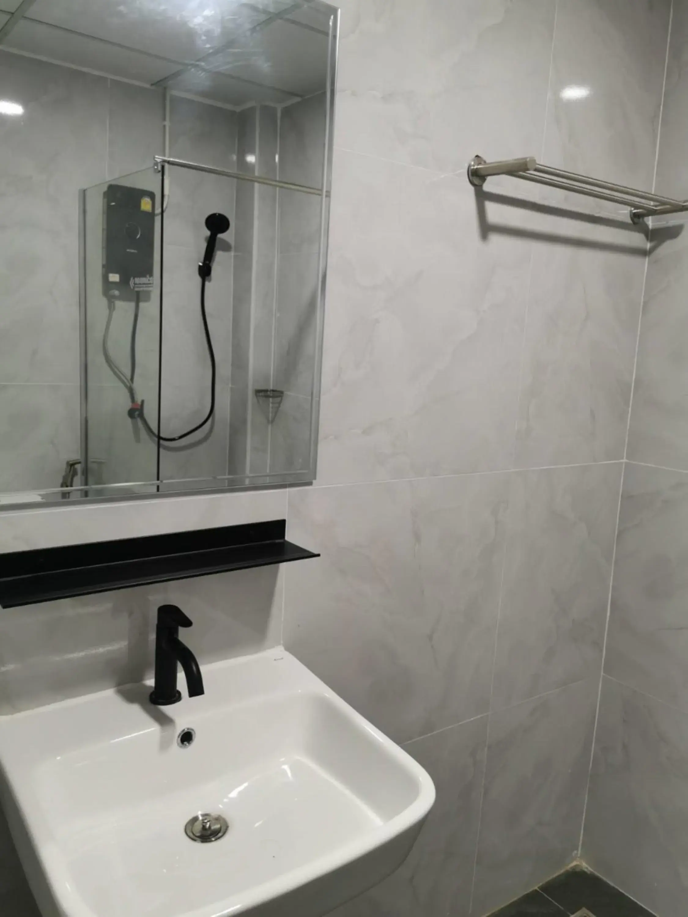 Ratanasiri Hotel Ratanasiri Hotel