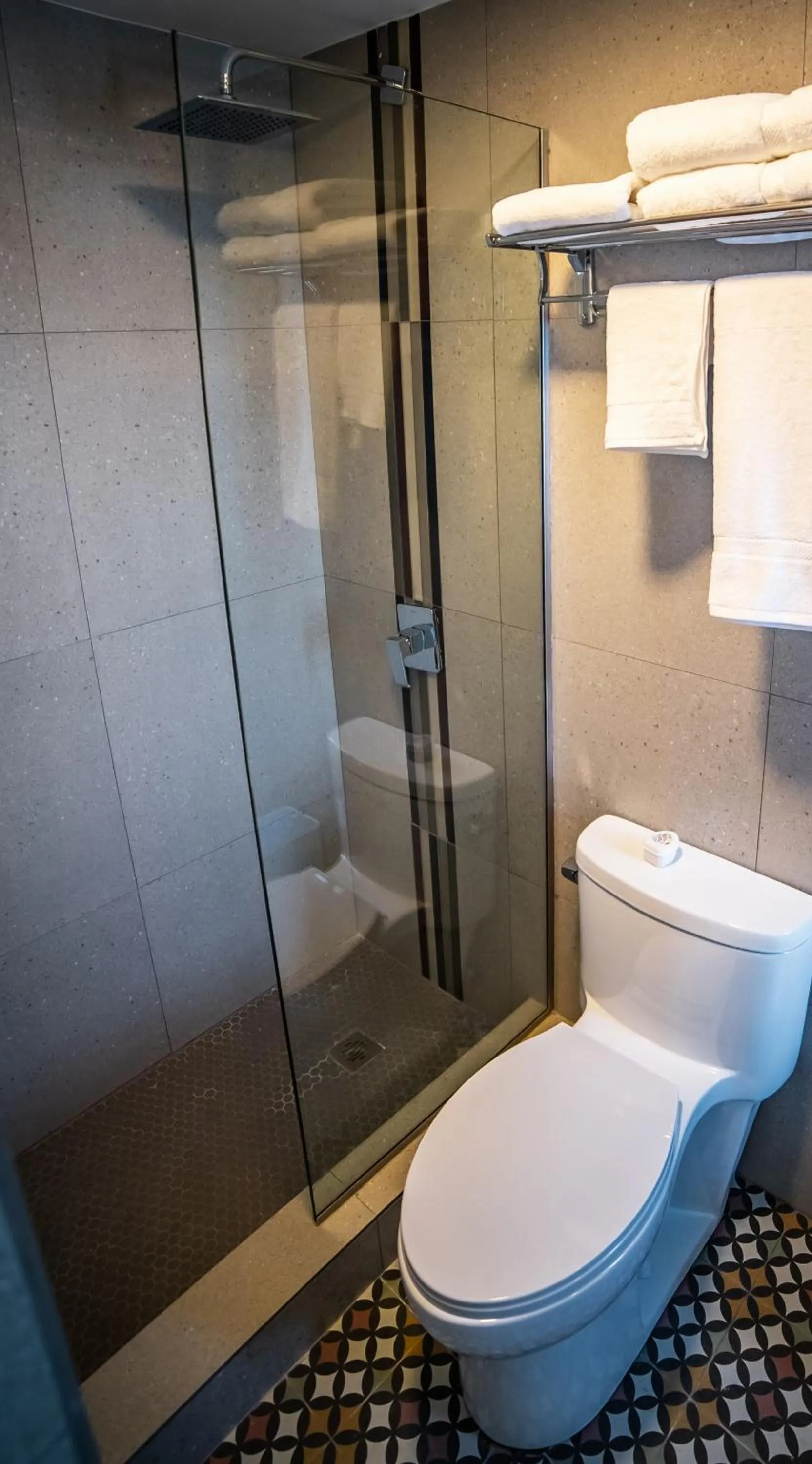 Shower in Melao Lodge