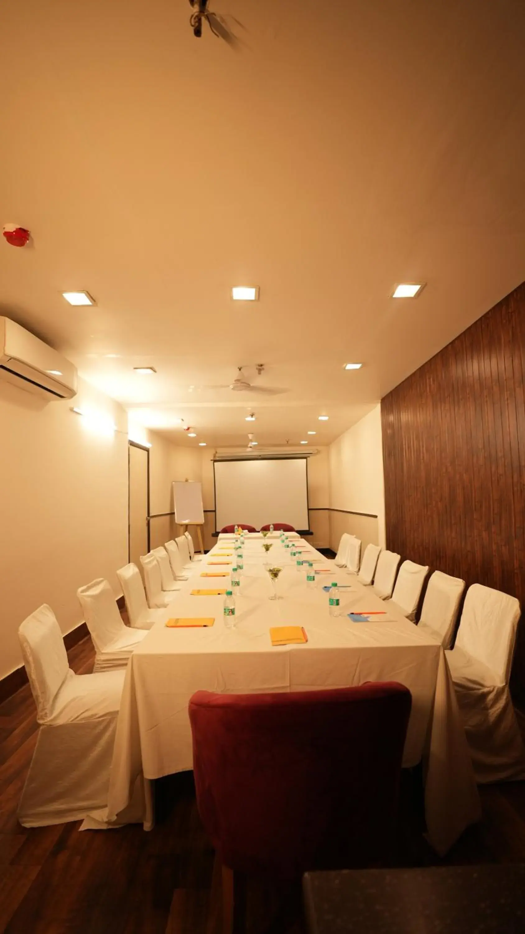 Meeting/conference room in Hotel Africa Avenue - Greater Kailash 1 Meeting/conference room in Hotel Africa Avenue - Greater Kailash 1