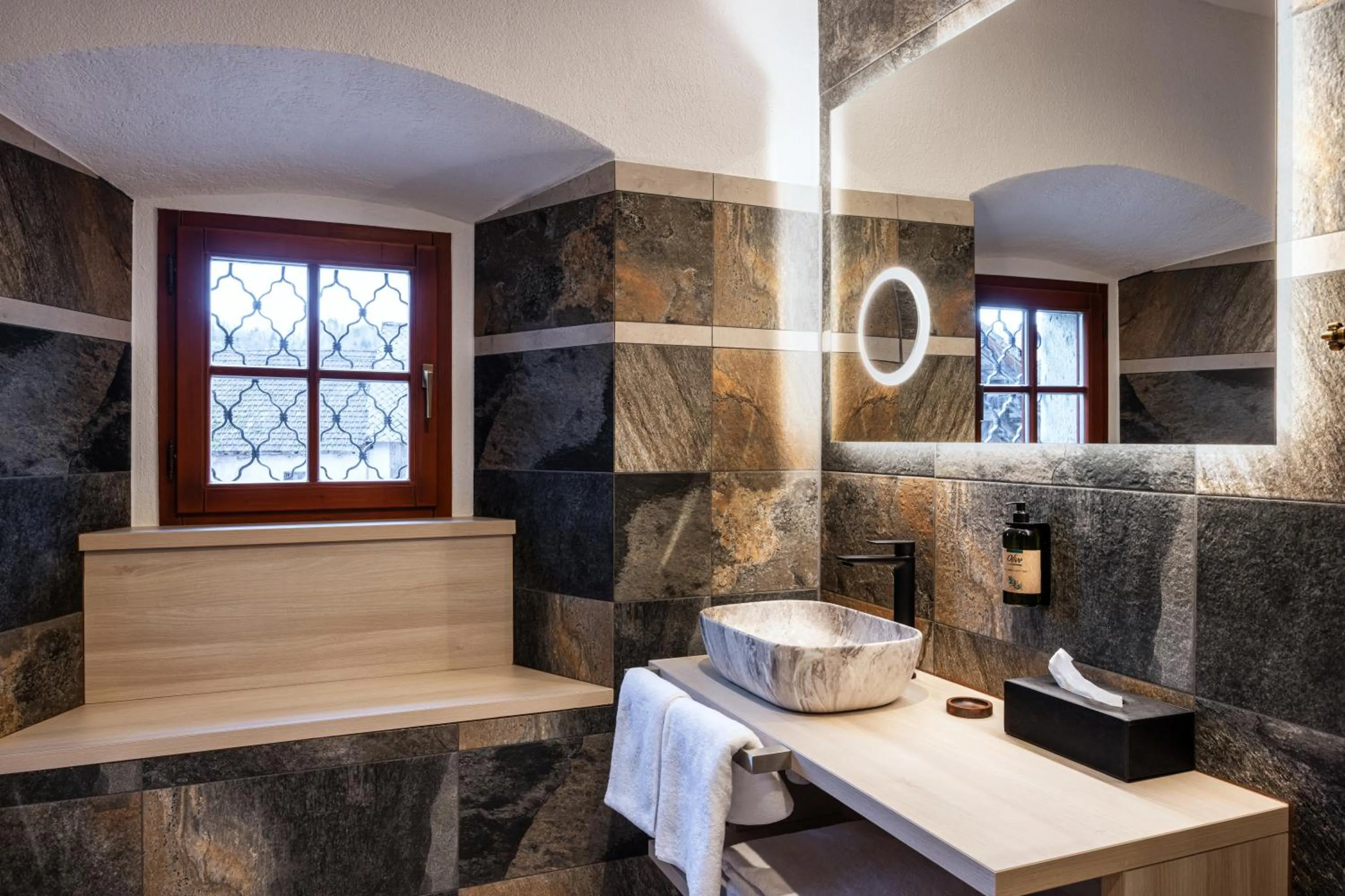 Bathroom in Hotel Julian Alps