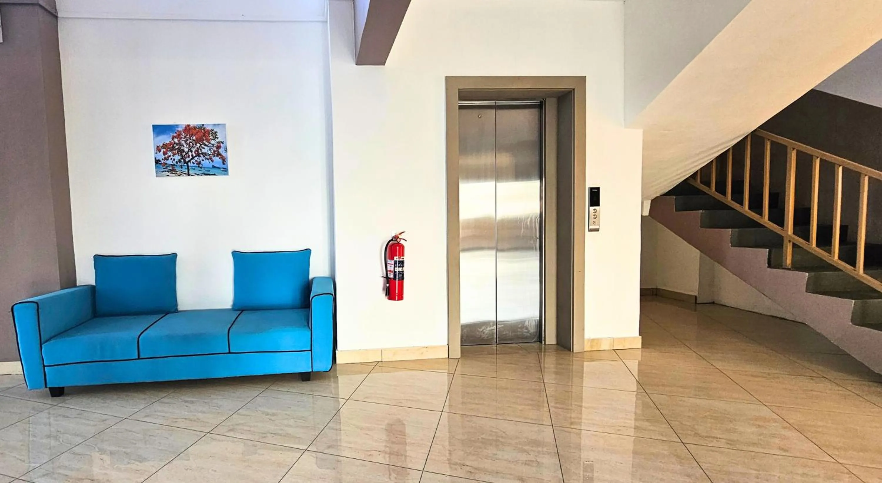 Lobby or reception in Zen Retreat with Stunning Sea Views and Sunsets