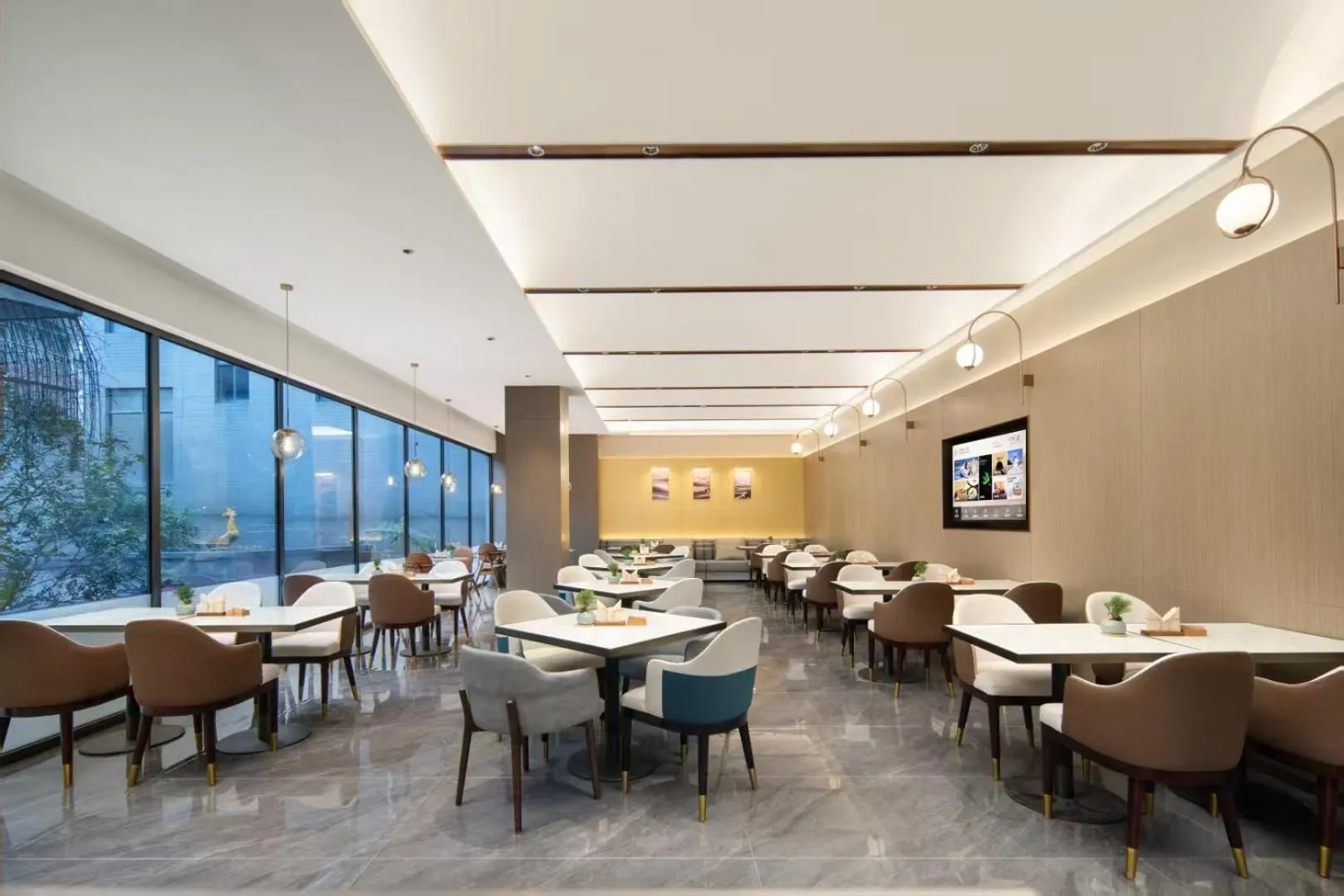 Restaurant/places to eat in Atour Hotel Foshan Shunde Qinghuiyuan