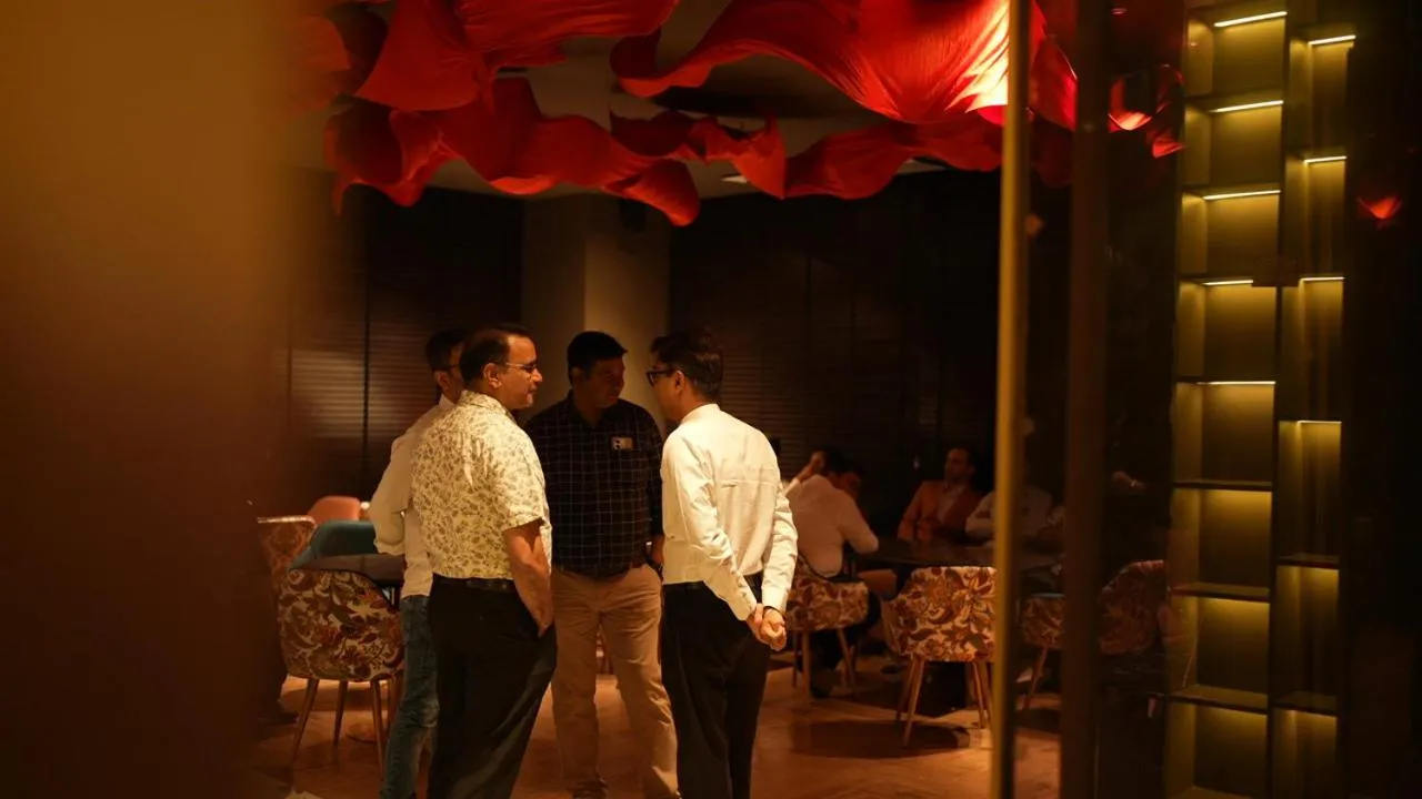 Restaurant/places to eat in Aquila Grand Suites - Noida Sector 136