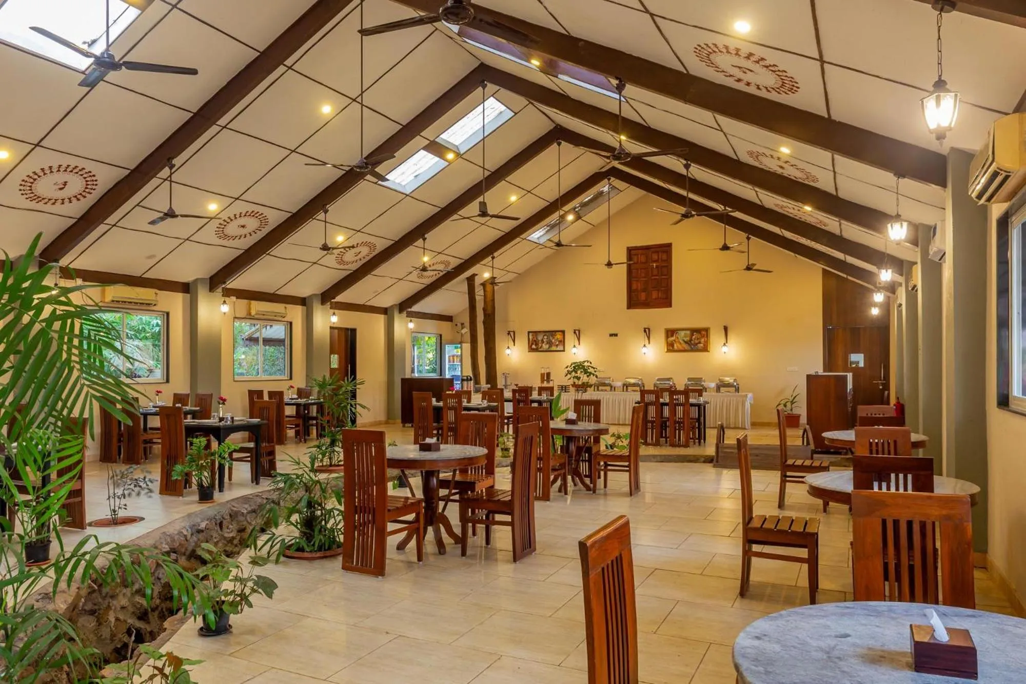 Restaurant/places to eat in WilderNest Araanya by Vibescapes