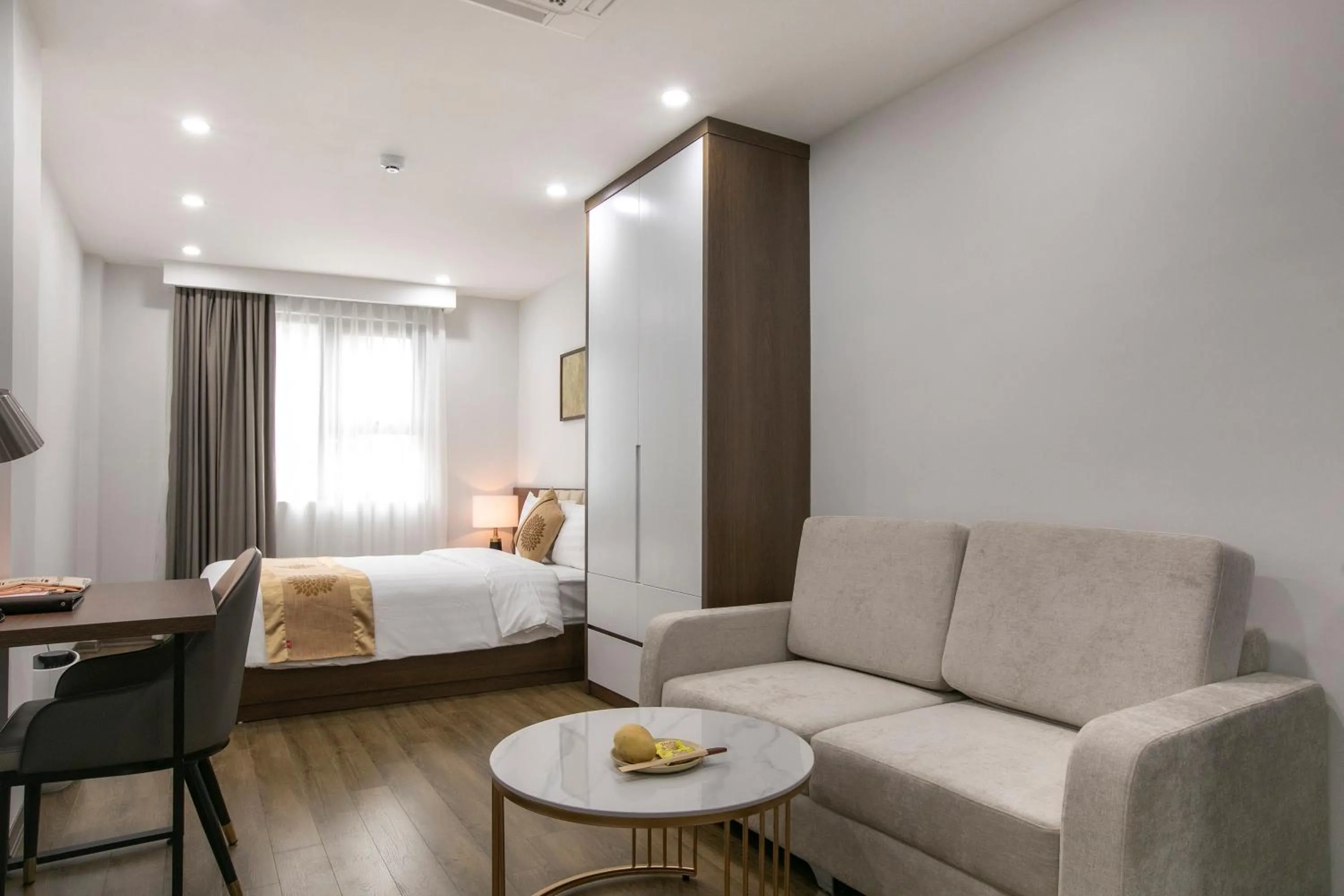 Bed in Reiwa Inn Apartment 80 Kim Ma Thuong