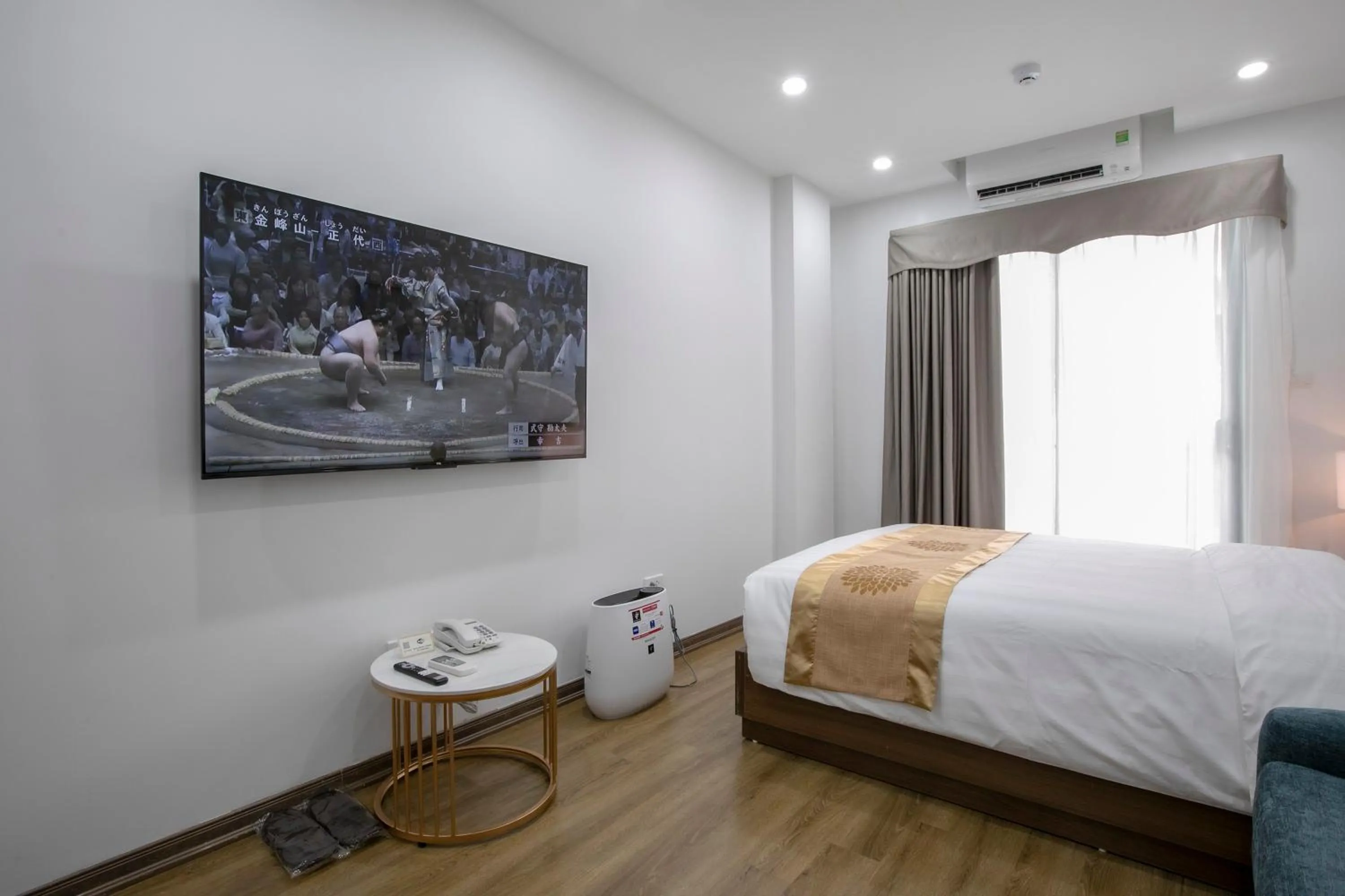 Bed in Reiwa Inn Apartment 80 Kim Ma Thuong