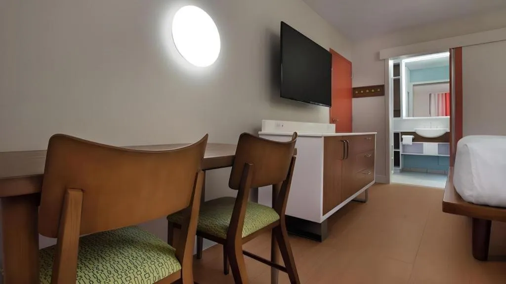 Disney's Pop Century Resort