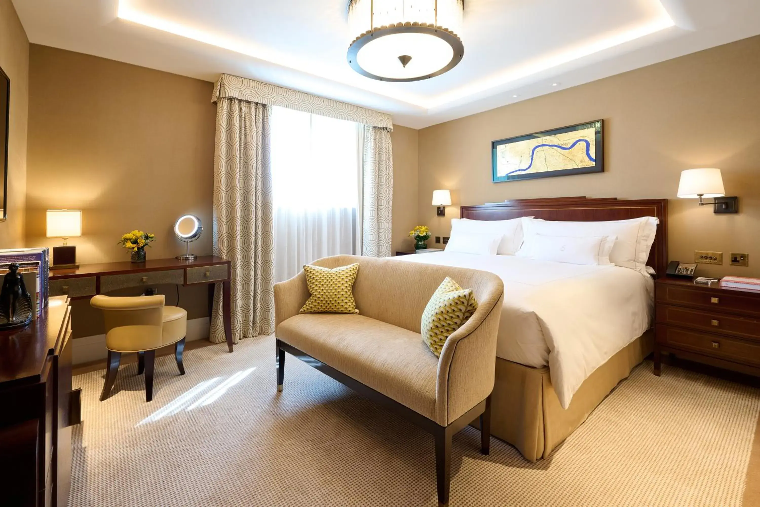 Bedroom, Bed in The Beaumont Mayfair Bedroom, Bed in The Beaumont Mayfair