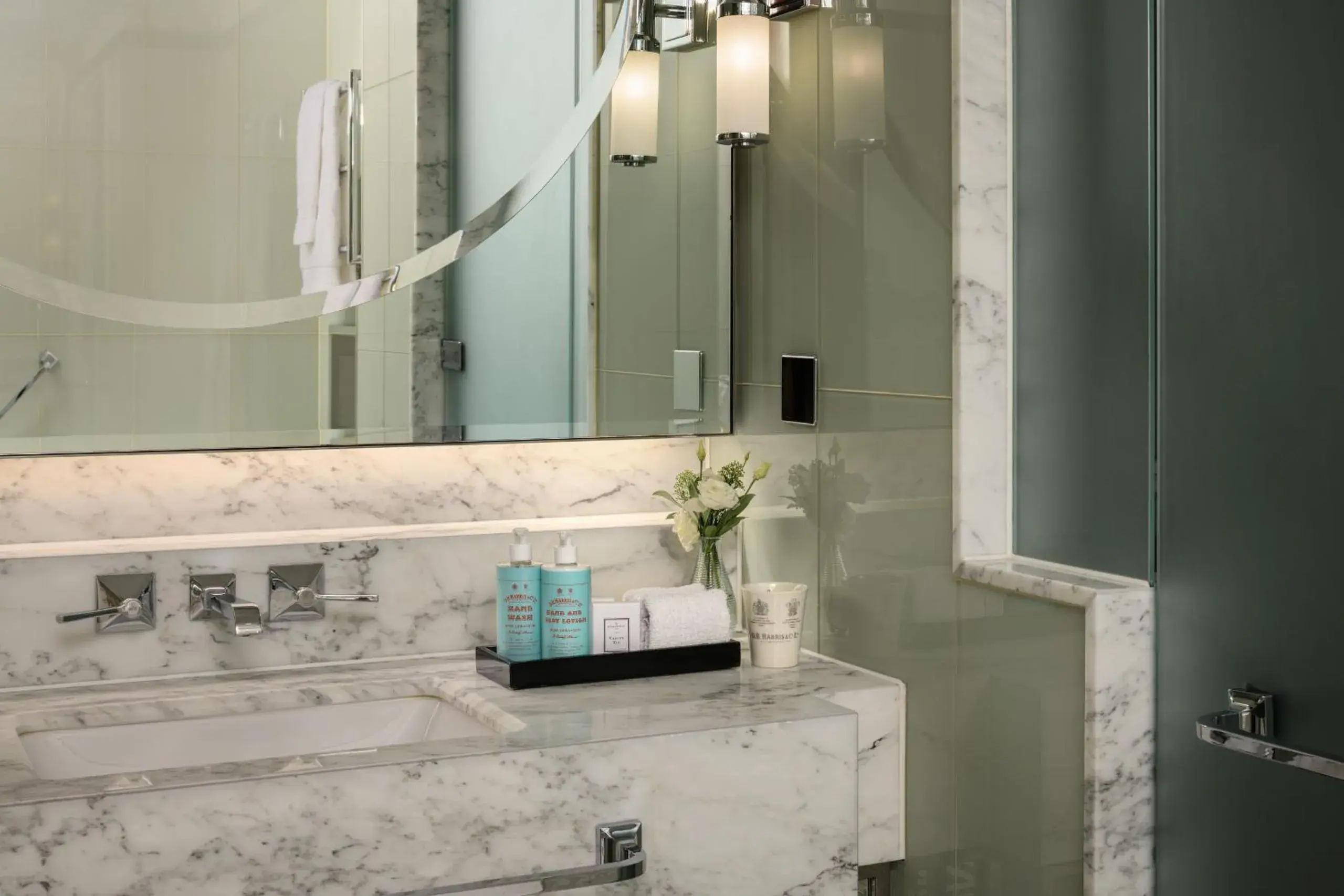 Bathroom in The Beaumont Mayfair Bathroom in The Beaumont Mayfair