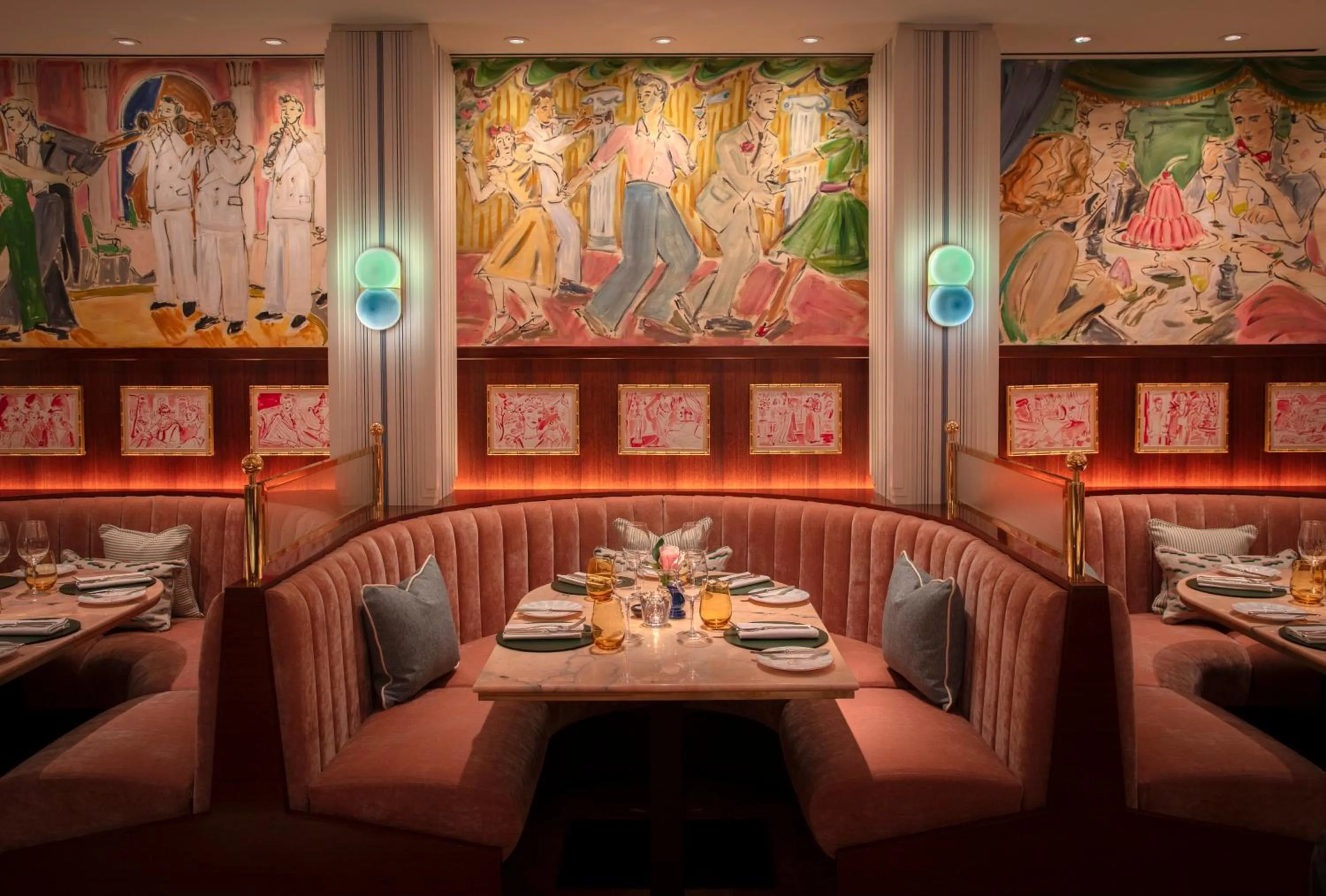 Restaurant/places to eat in The Beaumont Mayfair