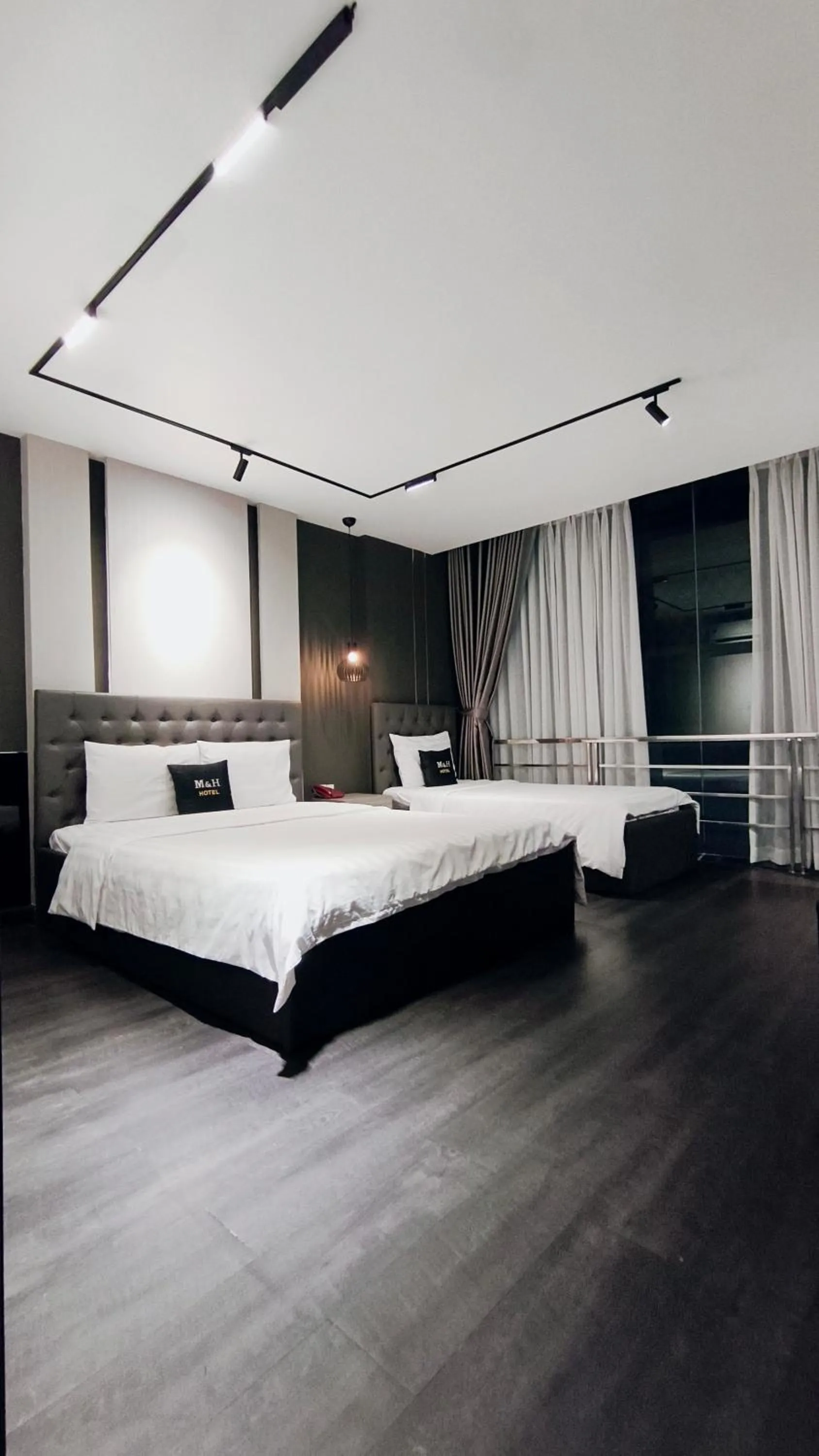 Photo of the whole room, Bed in M&H Lux Hotel