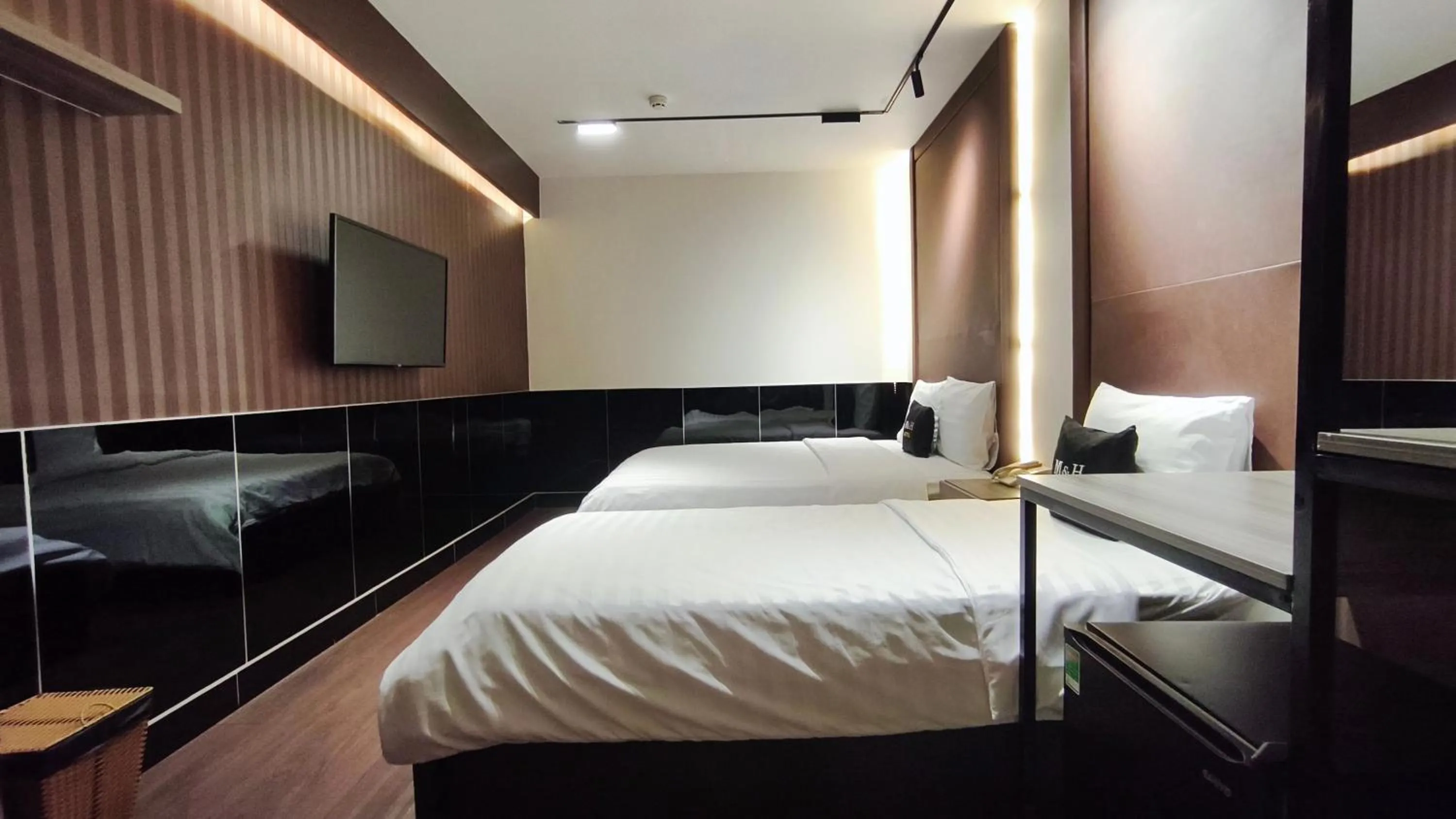 Photo of the whole room, Bed in M&H Lux Hotel