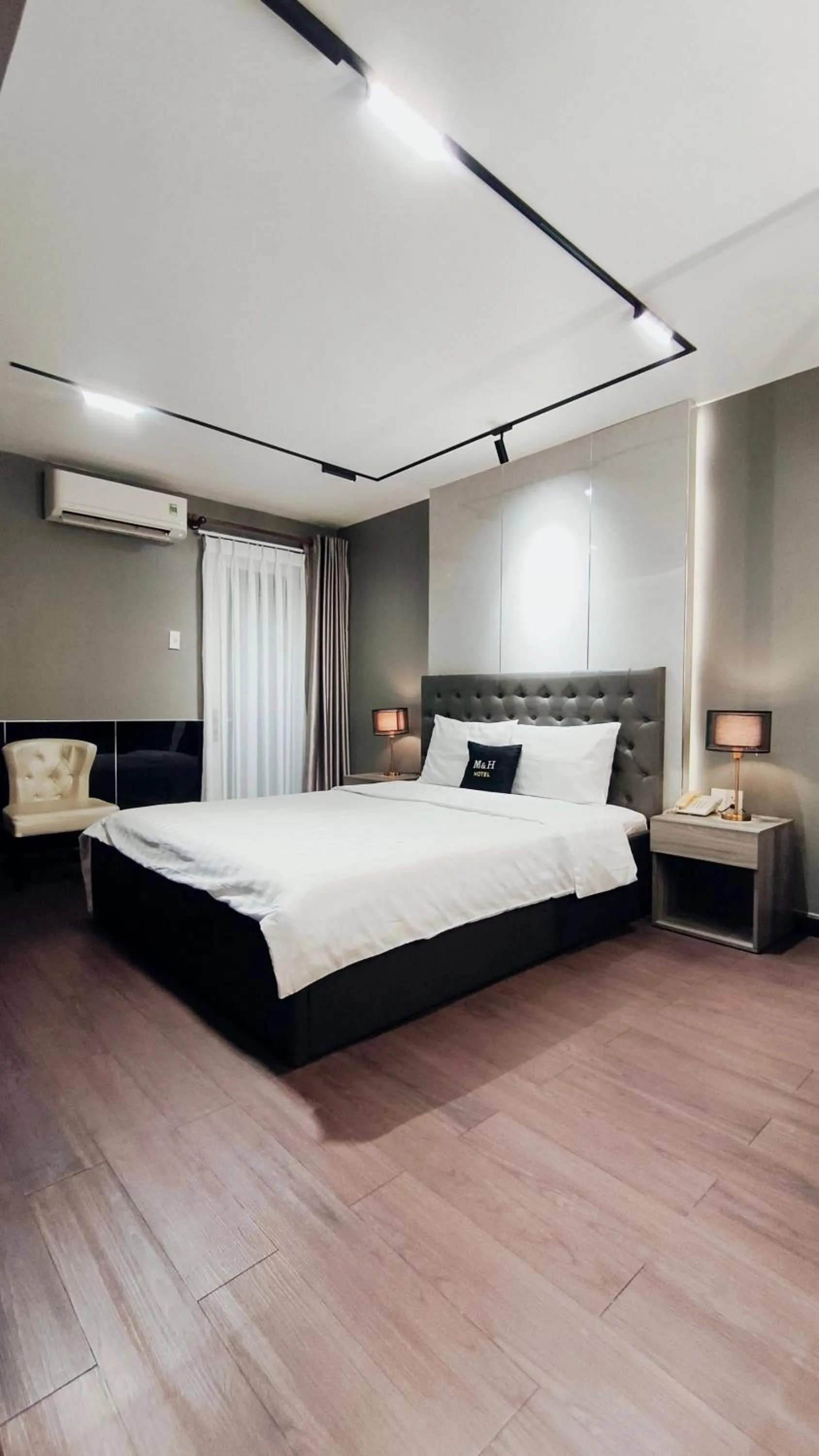 Photo of the whole room, Bed in M&H Lux Hotel