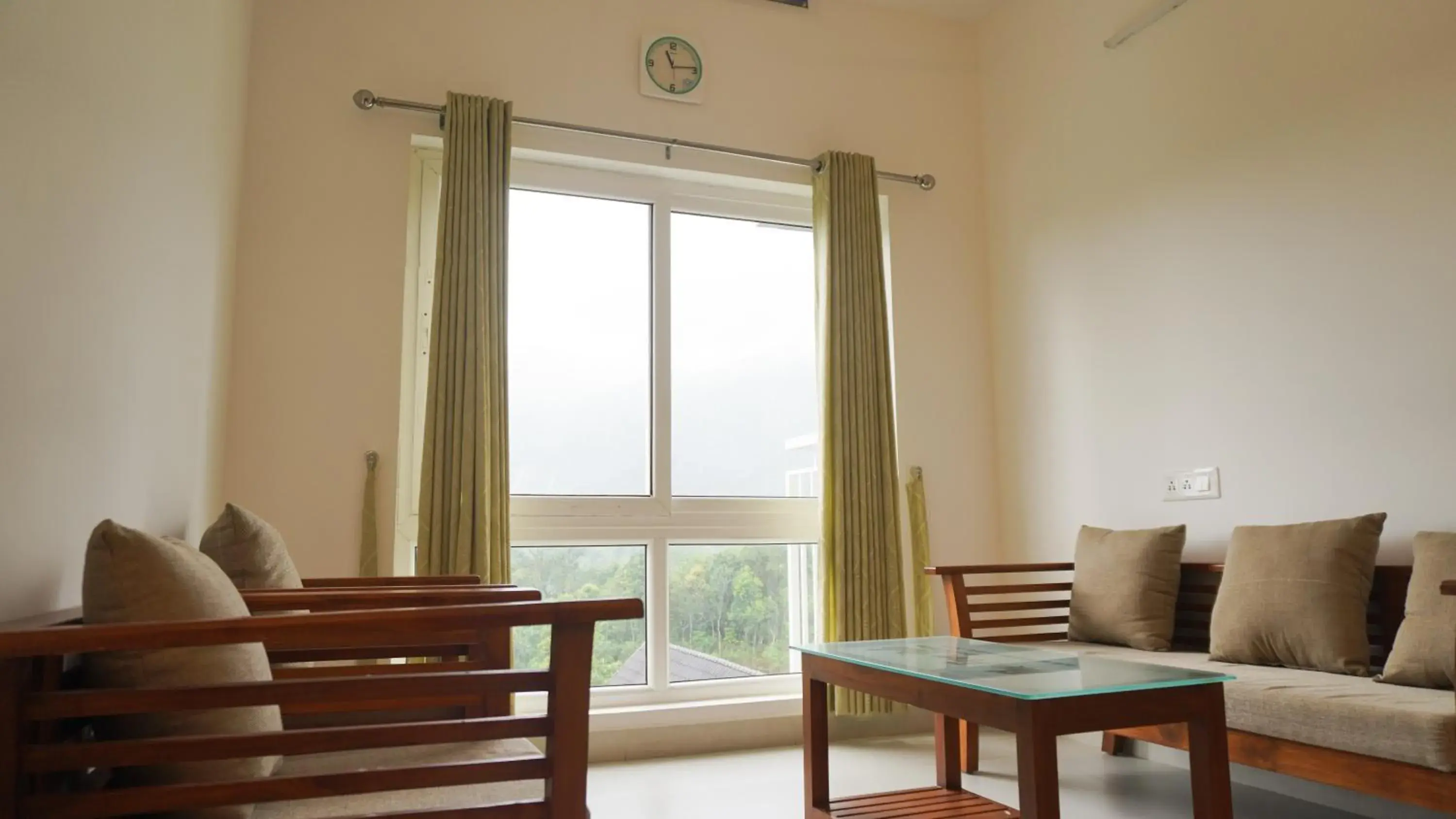 Living room in Rains Valley Resort By Teal Luxury Stays Living room in Rains Valley Resort By Teal Luxury Stays