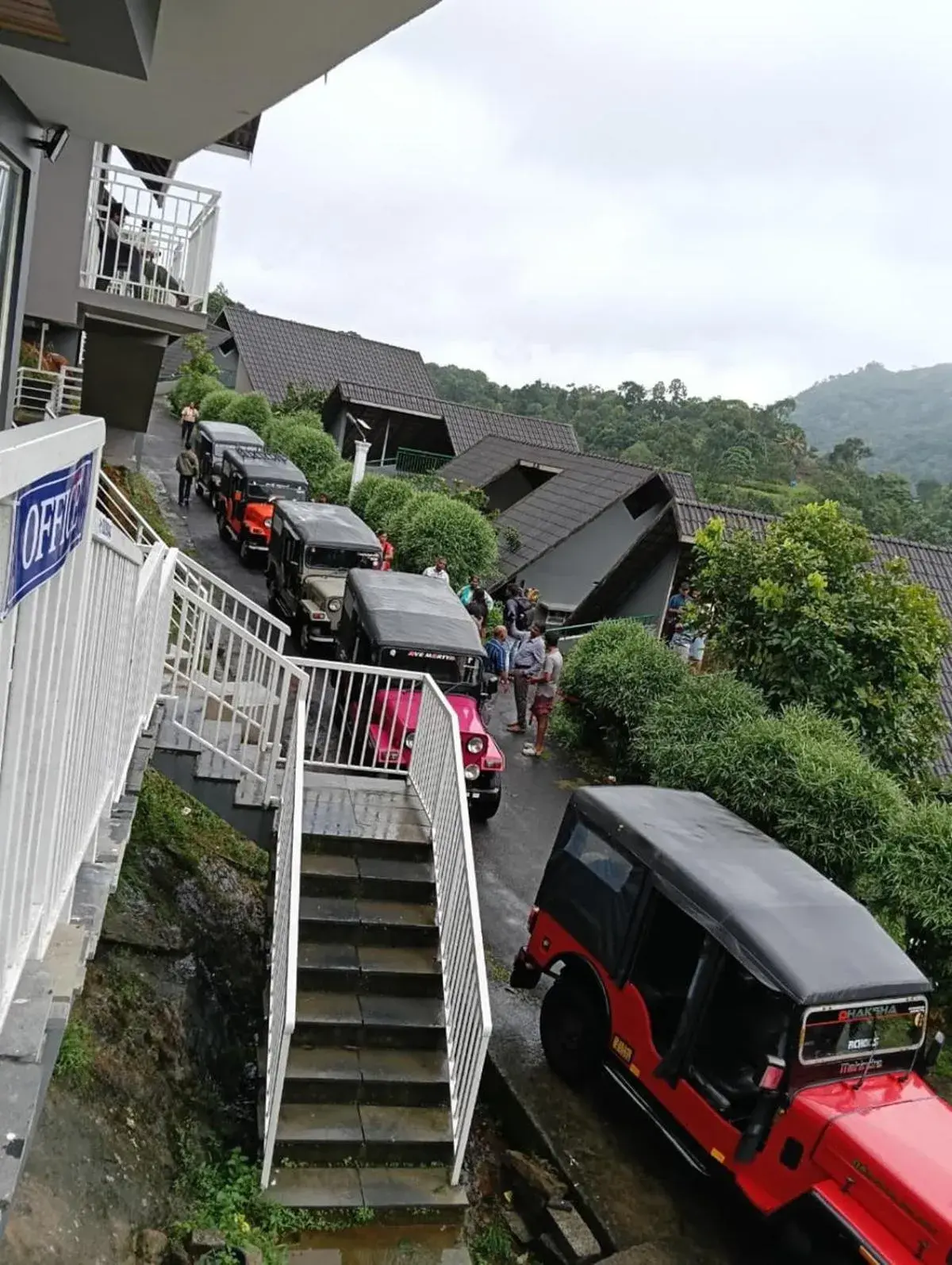 Property building in Rains Valley Resort By Teal Luxury Stays Property building in Rains Valley Resort By Teal Luxury Stays