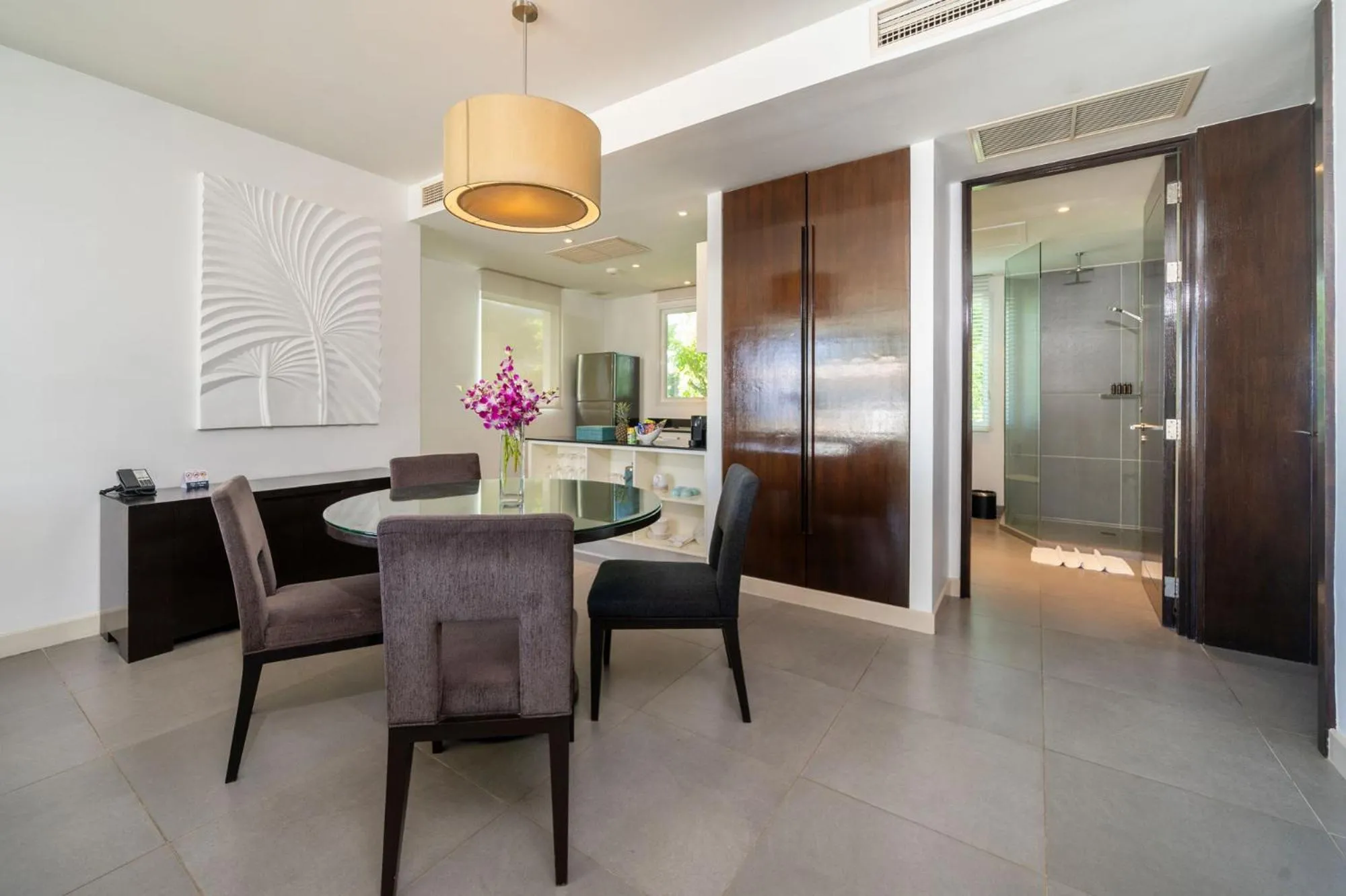 Dining area in Karon Beachfront Apartment 724