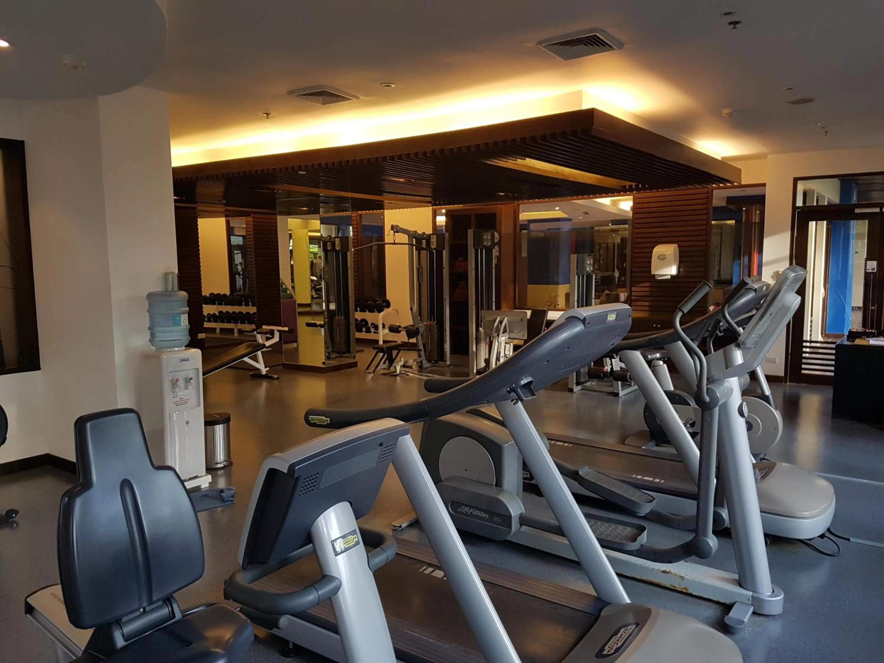 Fitness centre/facilities in Karon Beachfront Apartment 724