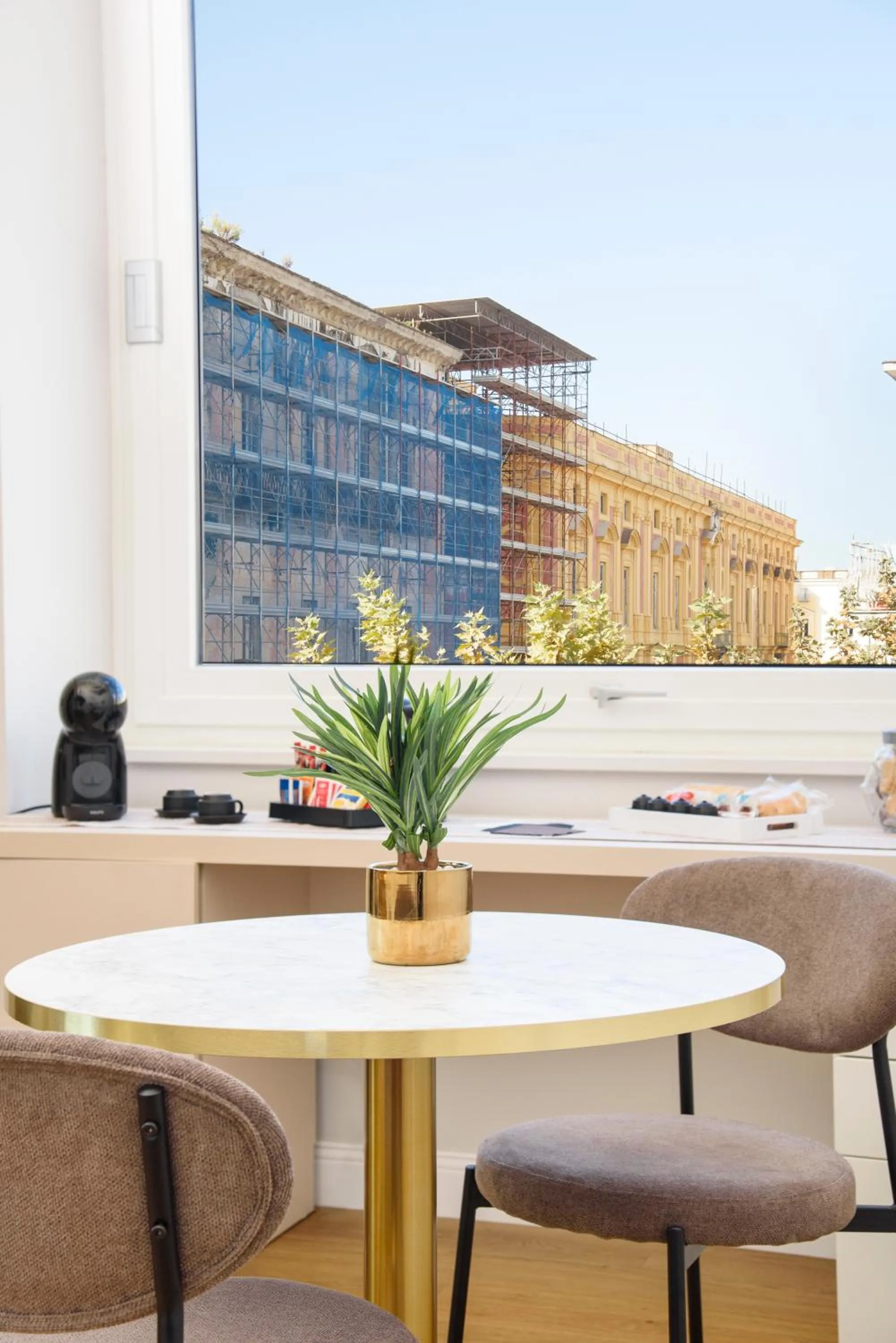 Coffee/tea facilities in Vesuvius Palace Aparthotel