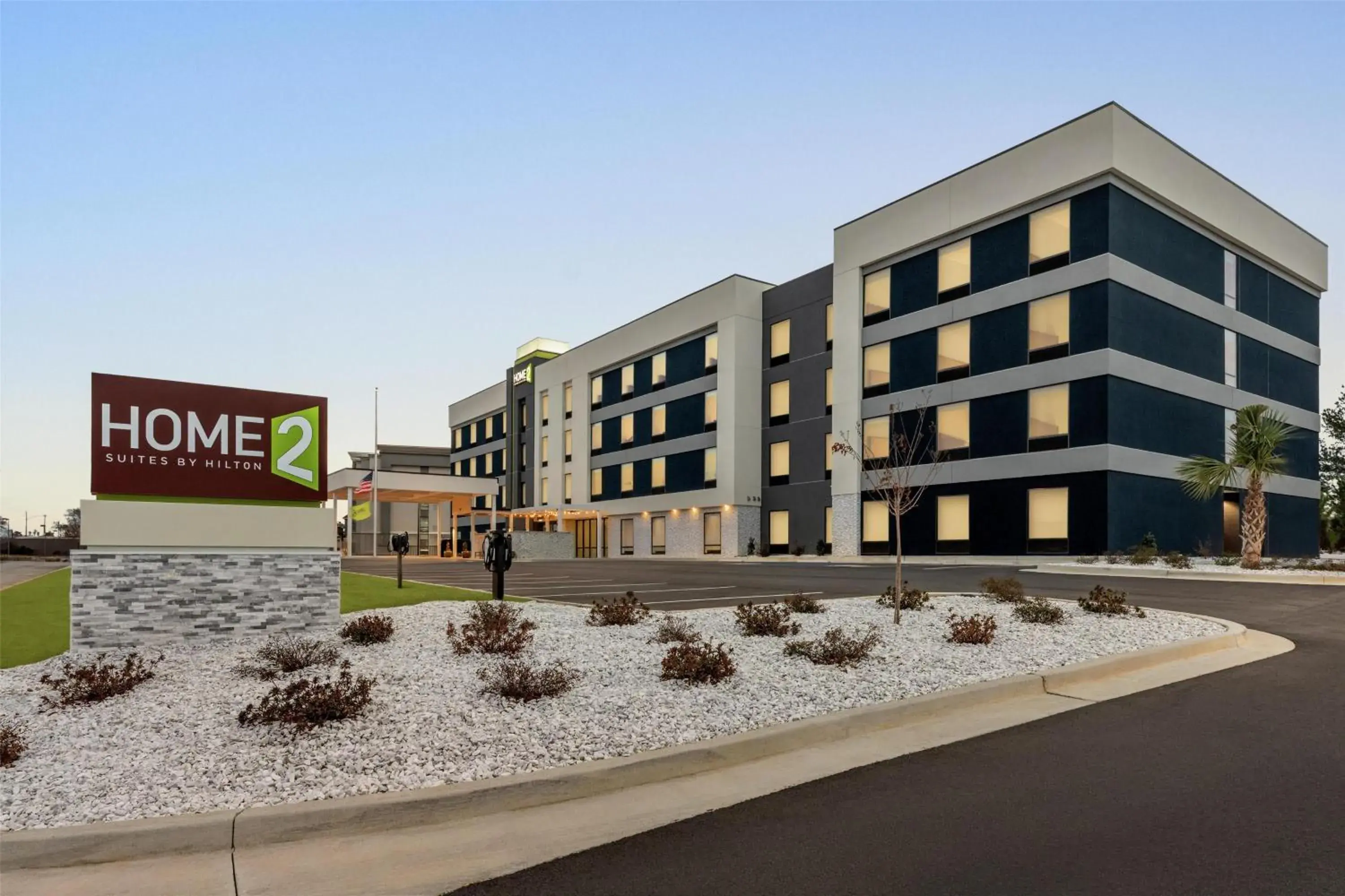 Property building in Home2 Suites By Hilton Dublin Property building in Home2 Suites By Hilton Dublin