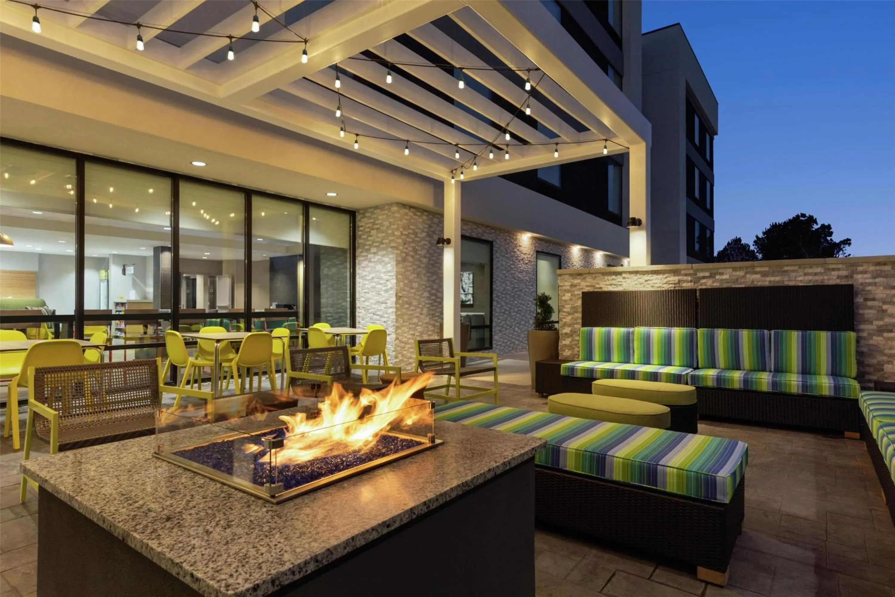 Patio in Home2 Suites By Hilton Dublin