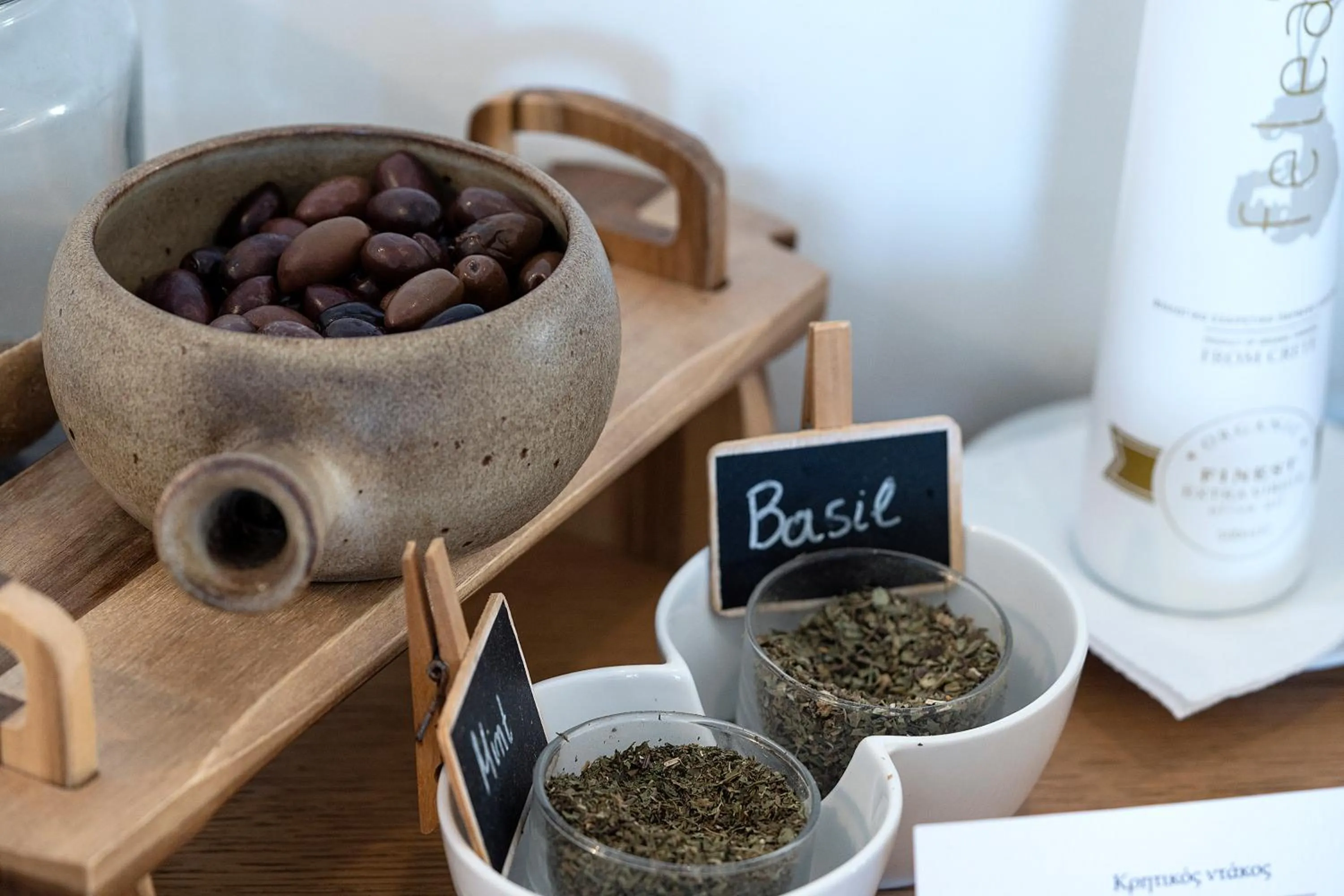 Restaurant/places to eat in Maritimo Beach Hotel